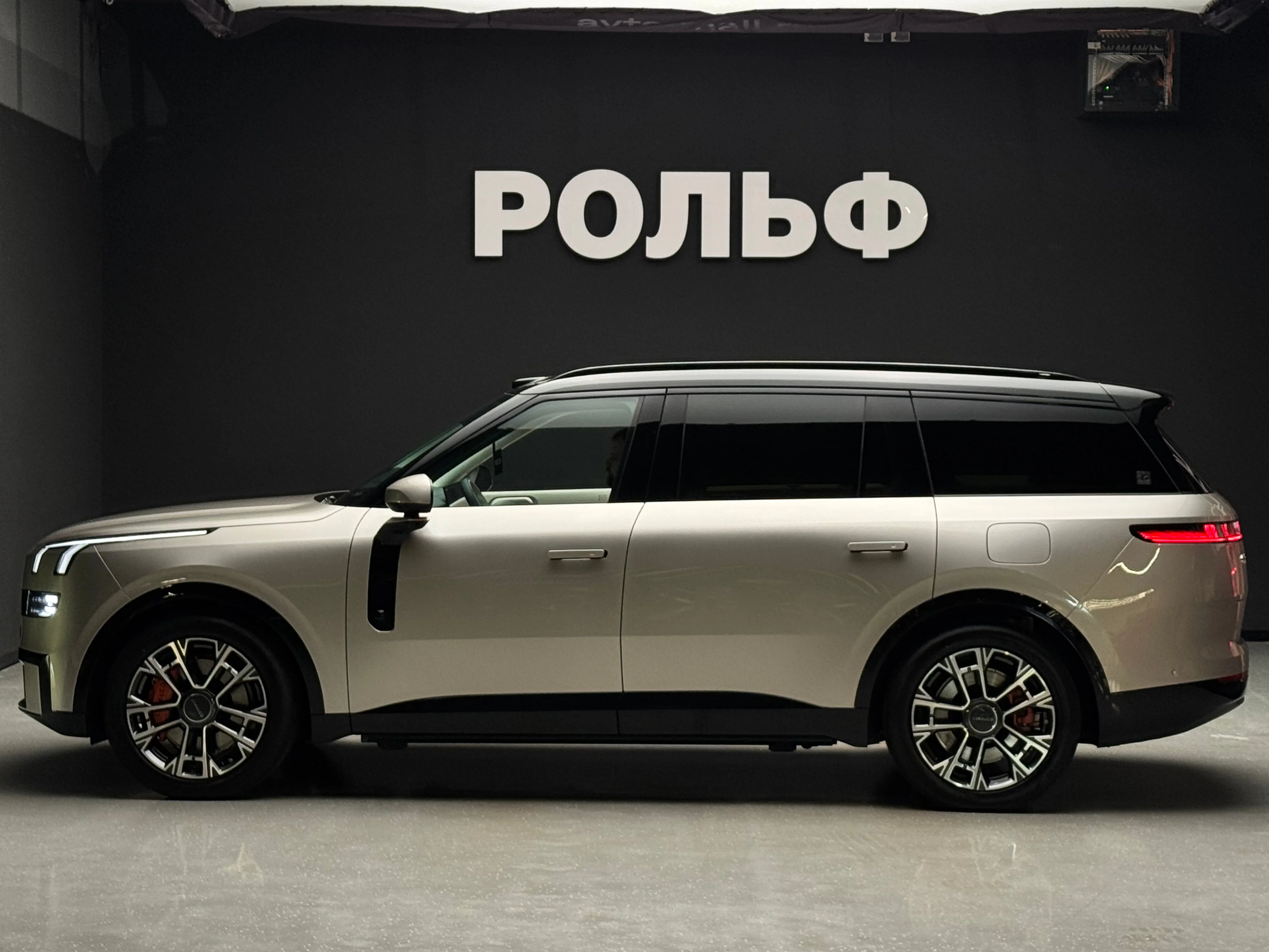 Lynk & Co 900 2025 6