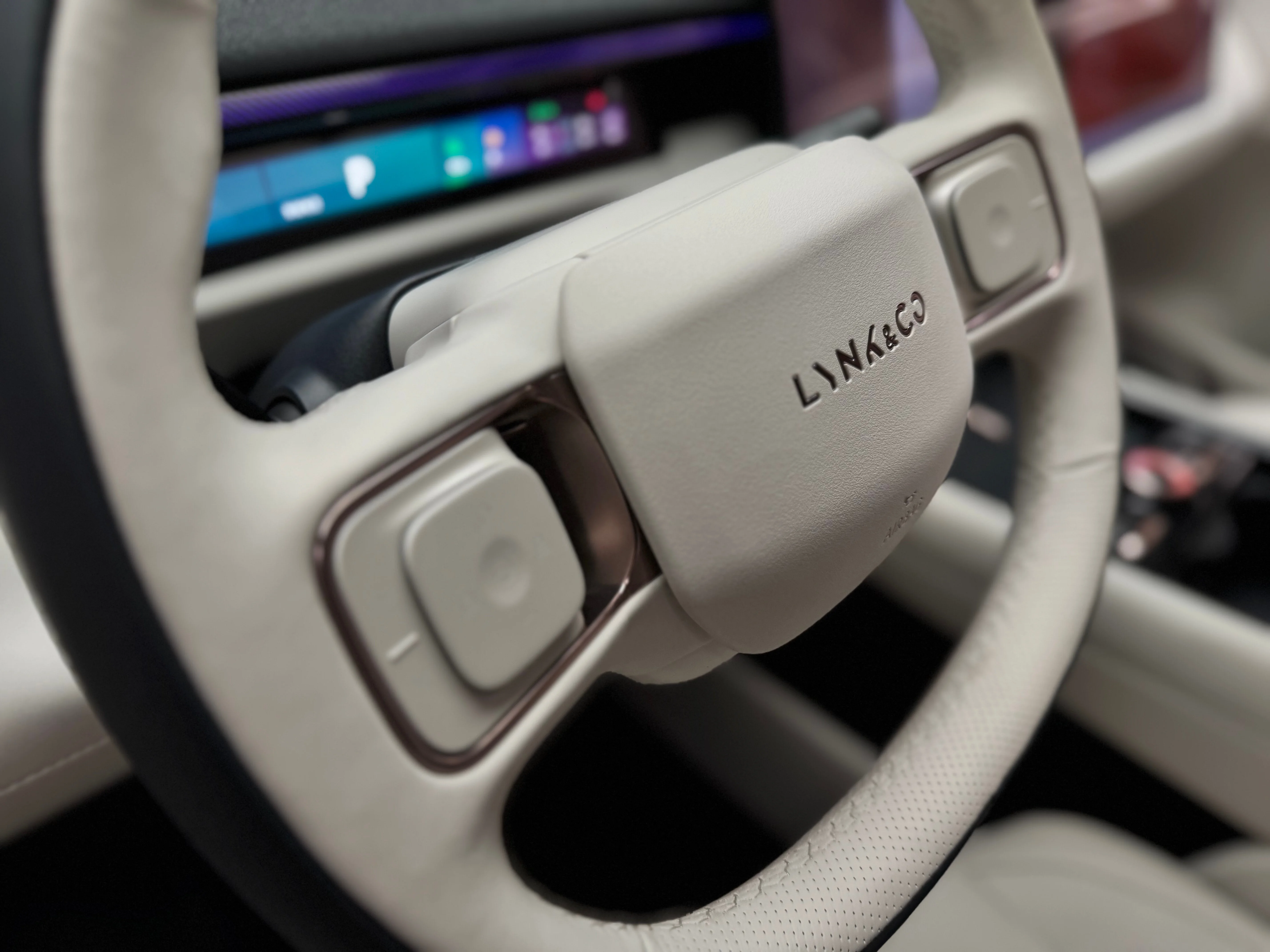 Lynk & Co 900 2025 19