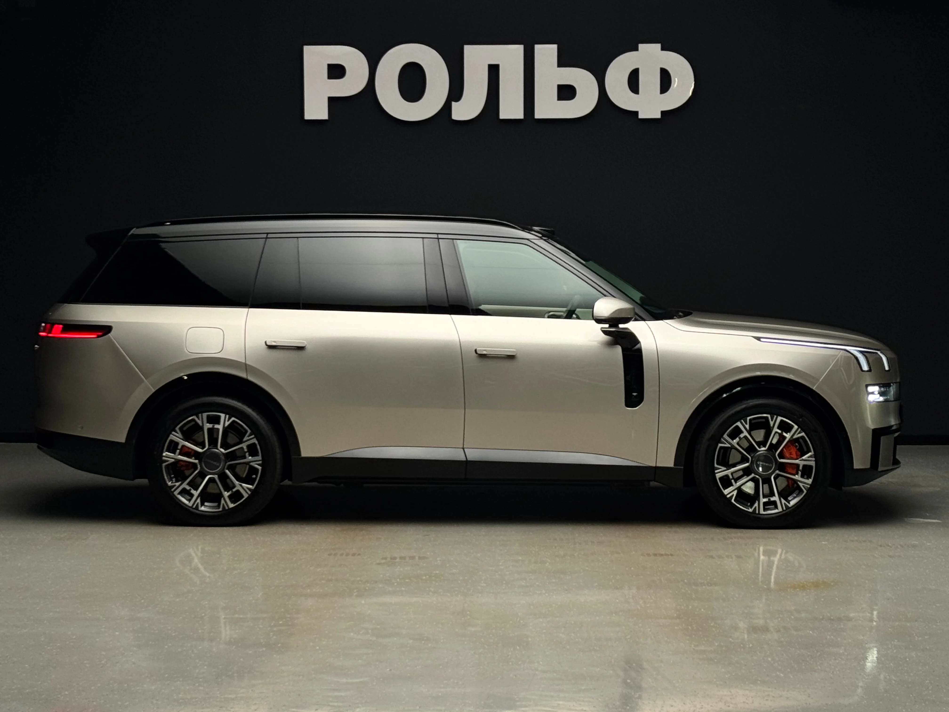 Lynk & Co 900 2025 5