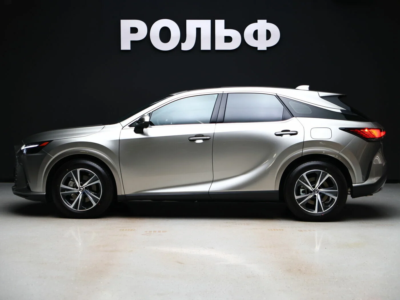 Lexus RX 2025 6