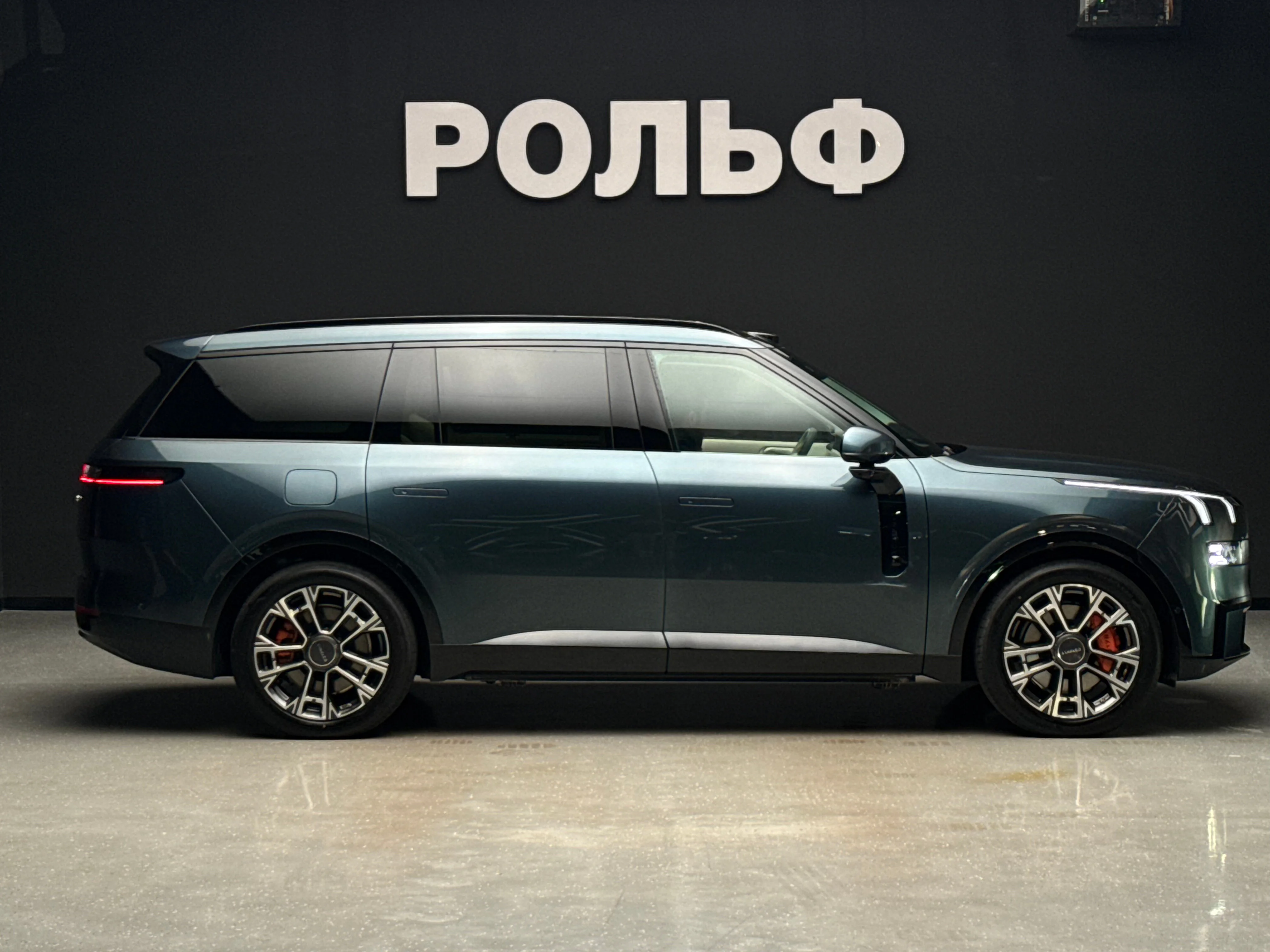 Lynk & Co 900 2025 5