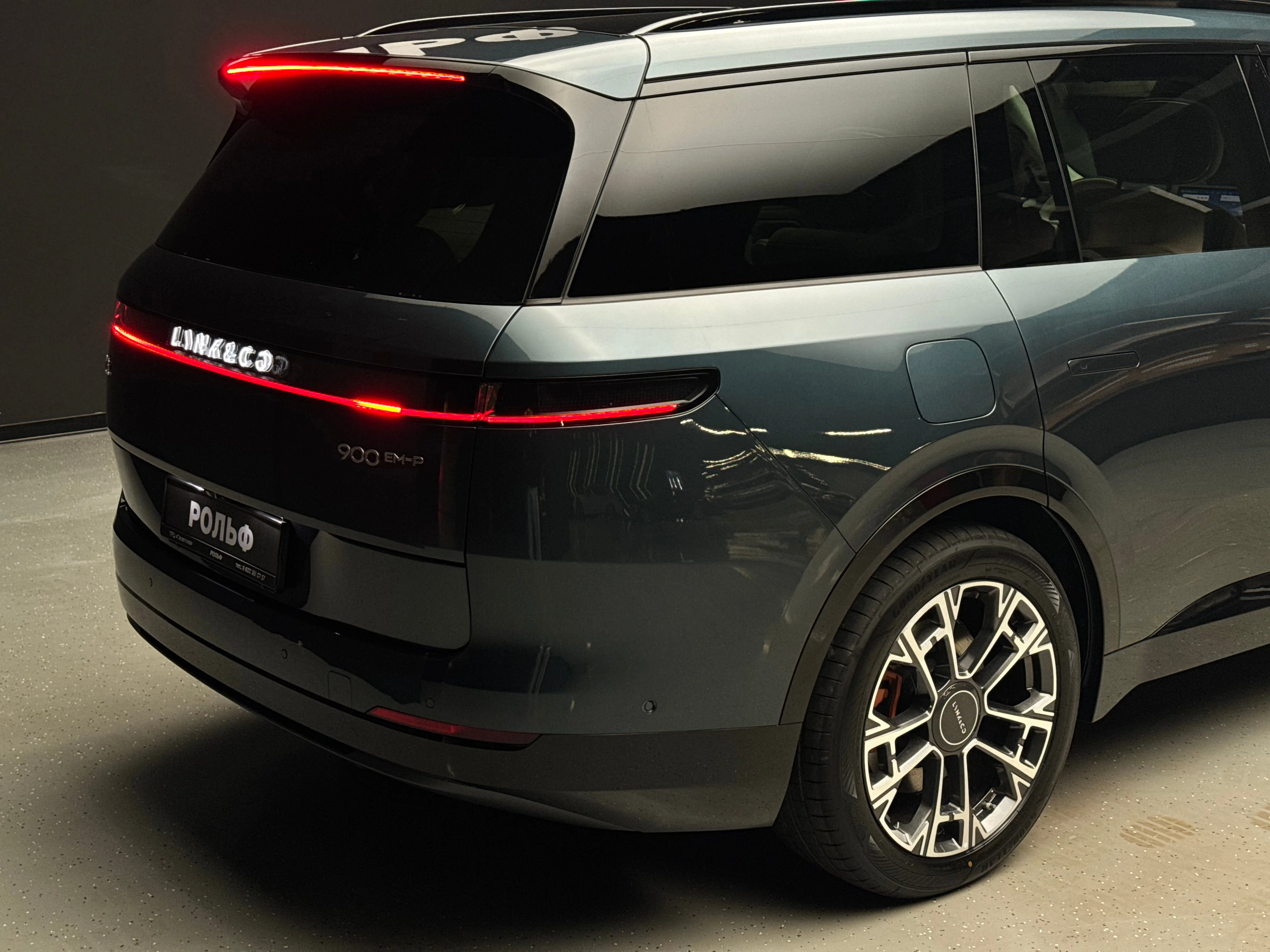 Lynk & Co 900 2025 9