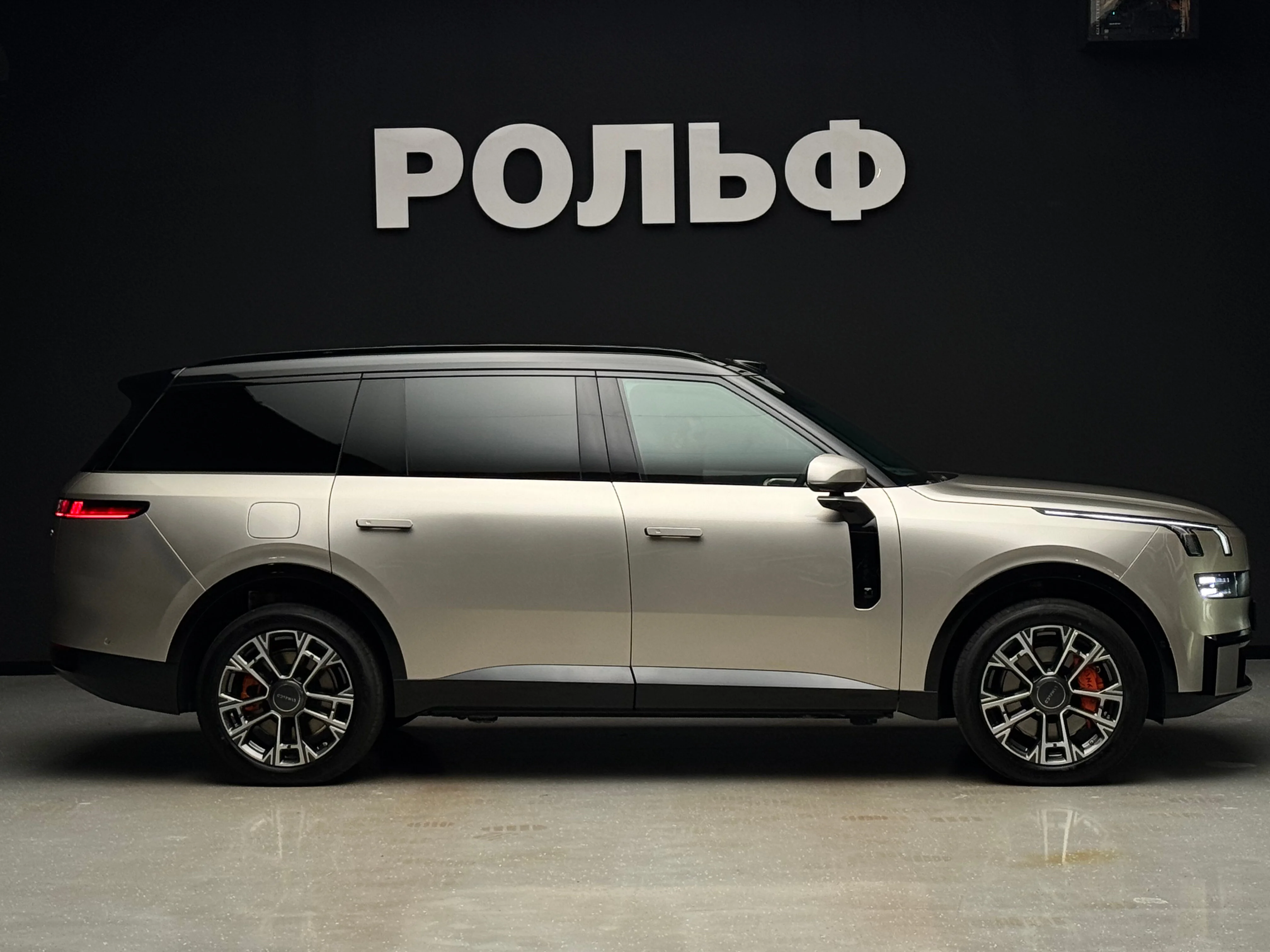 Lynk & Co 900 2025 5