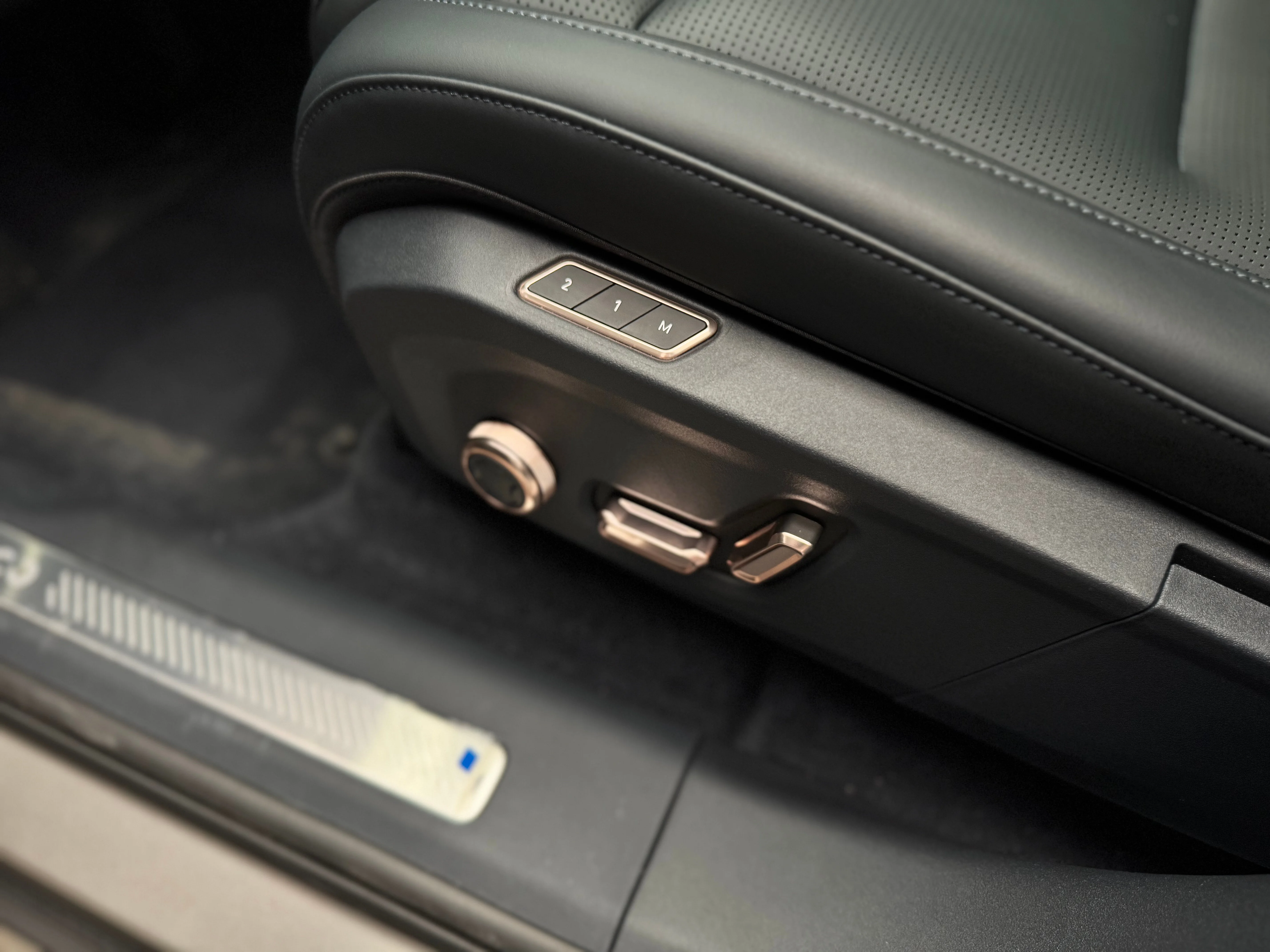 Lynk & Co 900 2025 16