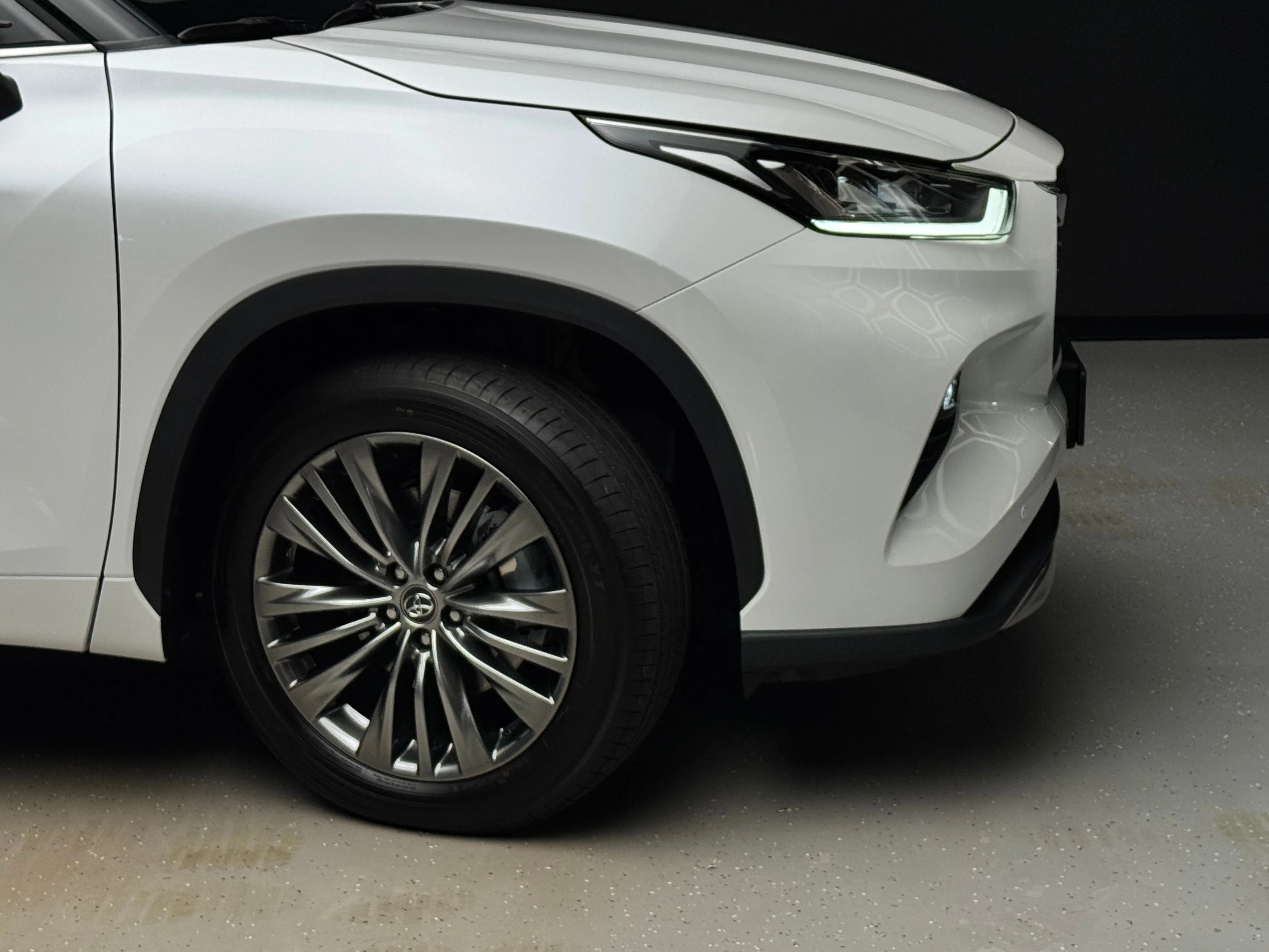 Toyota Highlander 2025 7