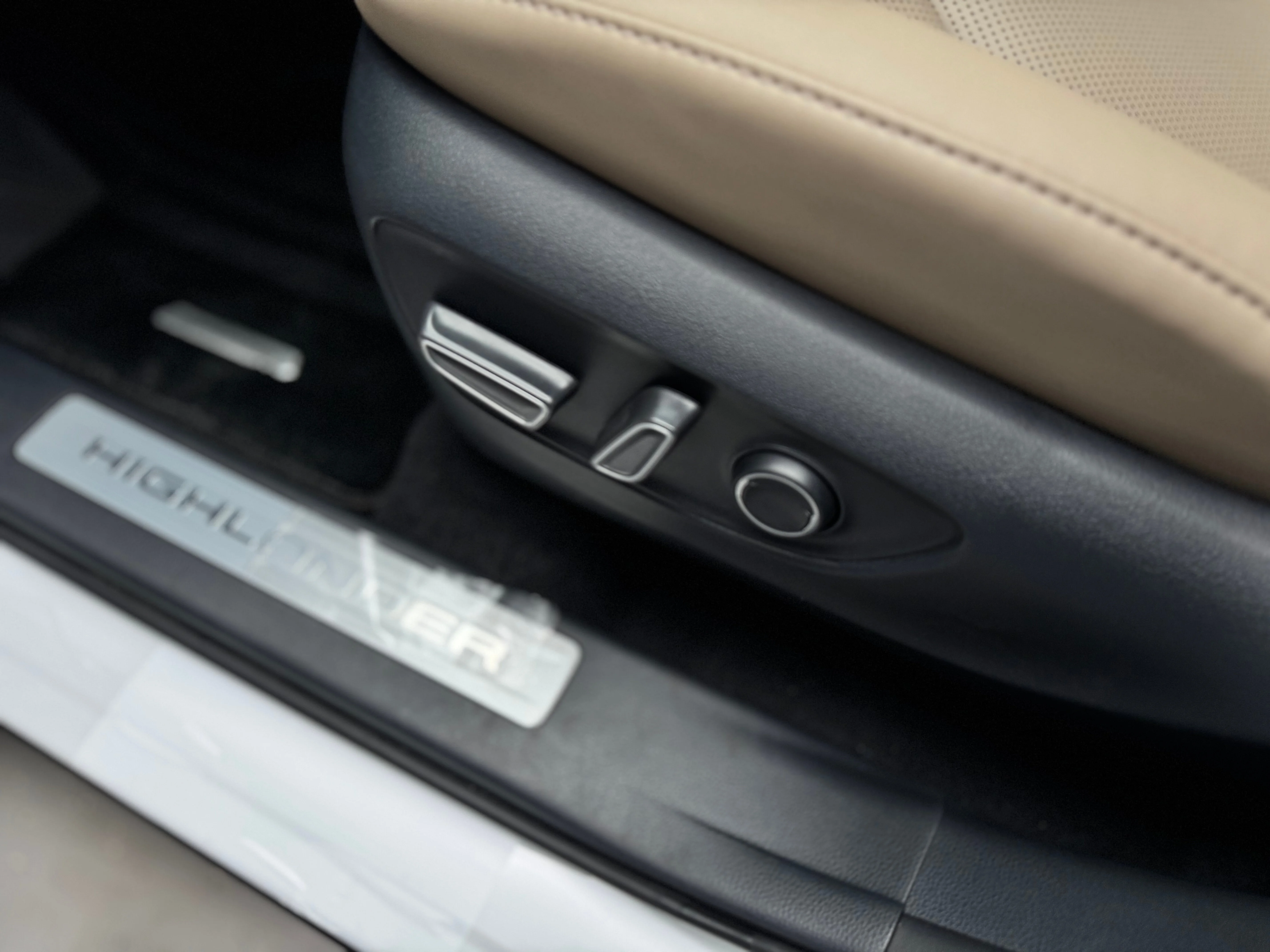 Toyota Highlander 2025 17