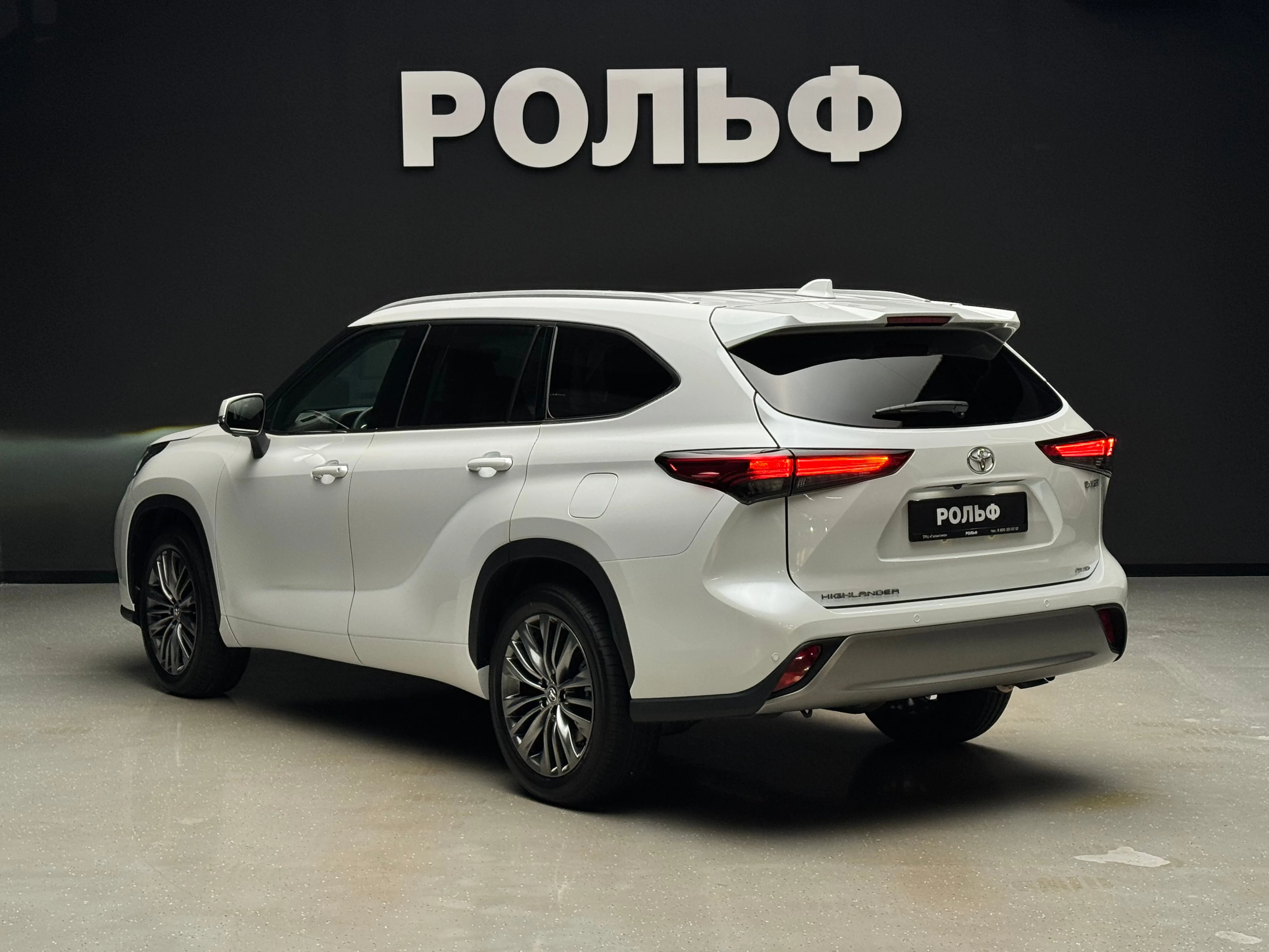 Toyota Highlander 2025 3