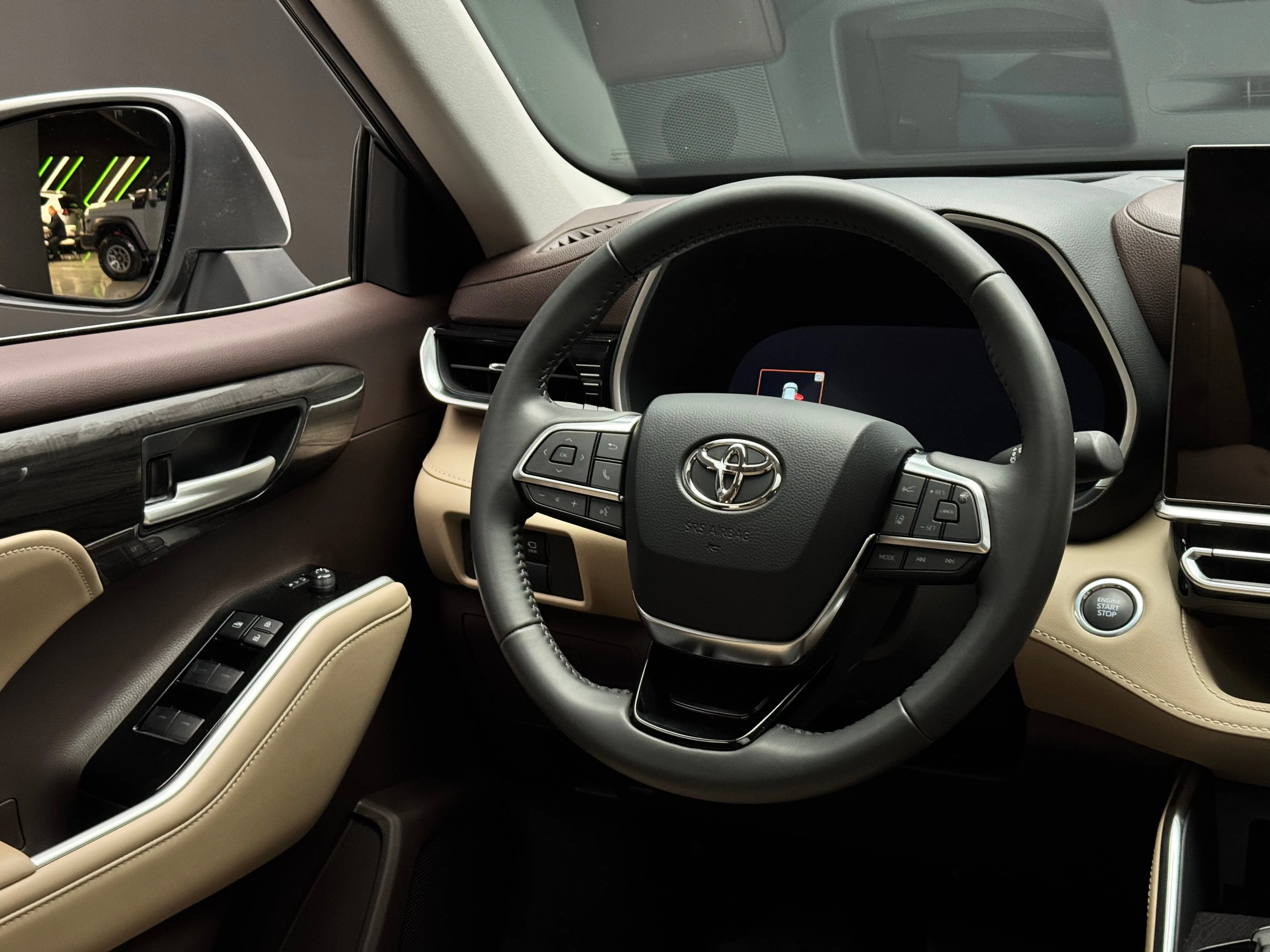 Toyota Highlander 2025 12