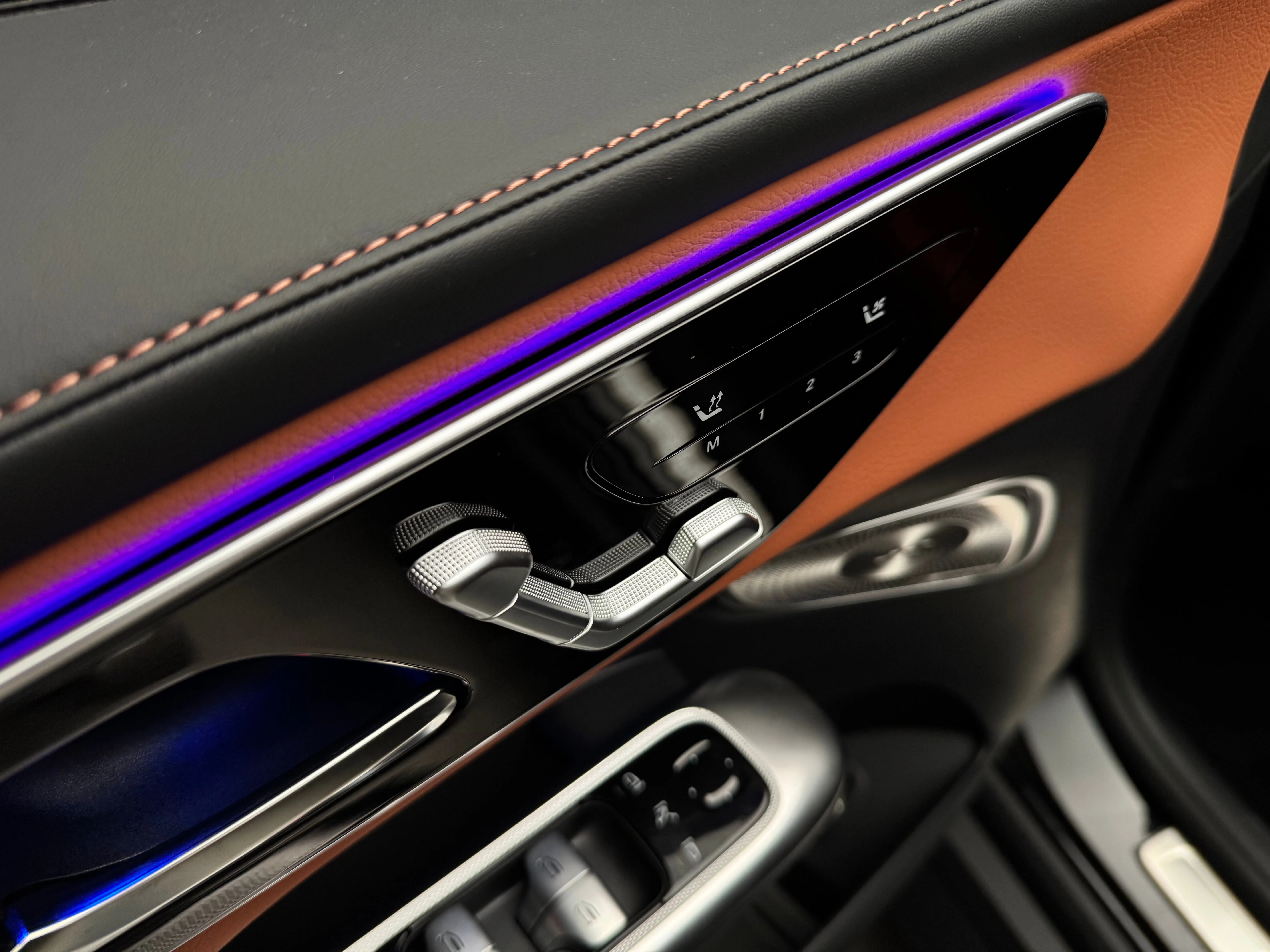 Mercedes-Benz GLC-класс Coupe 2025 18