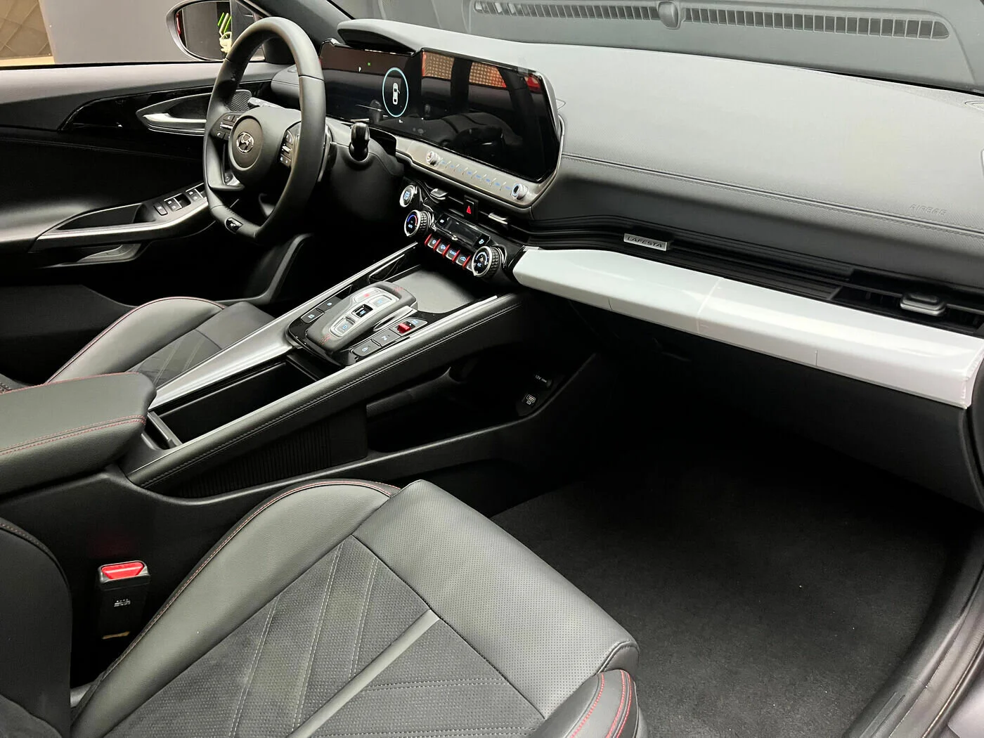 Hyundai Lafesta 2025 15