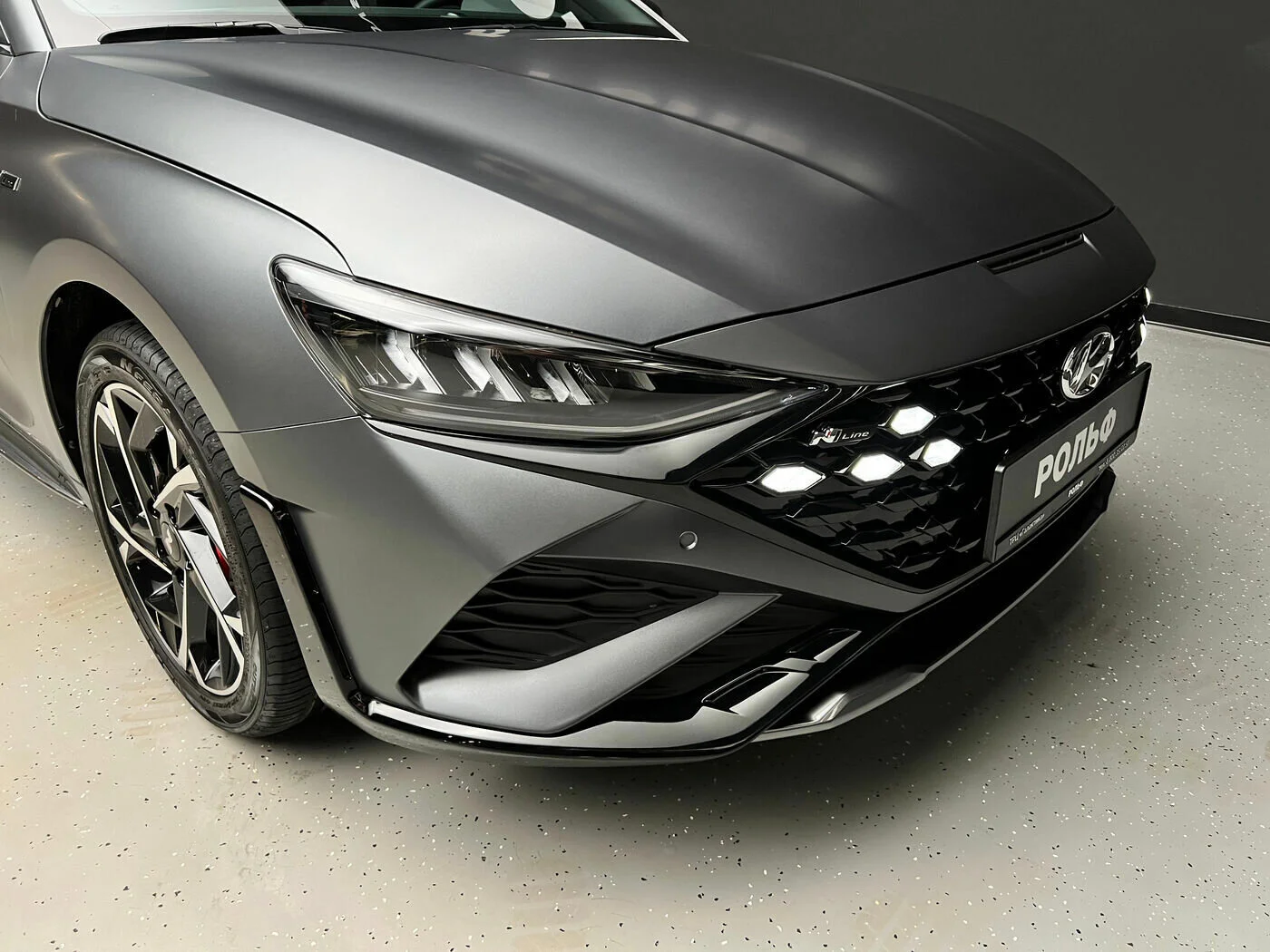 Hyundai Lafesta 2025 8