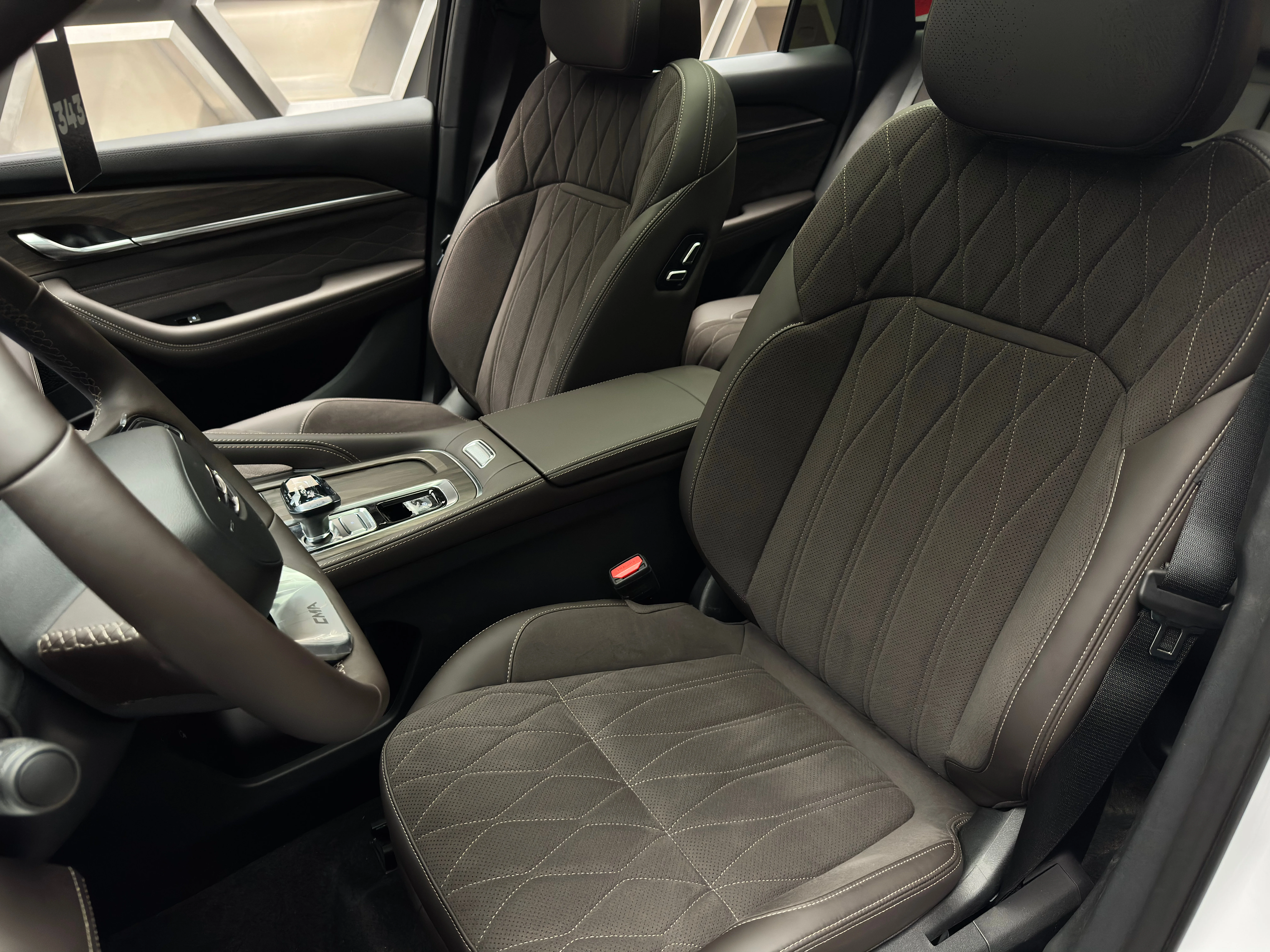 Geely Xingyue L 2025 15