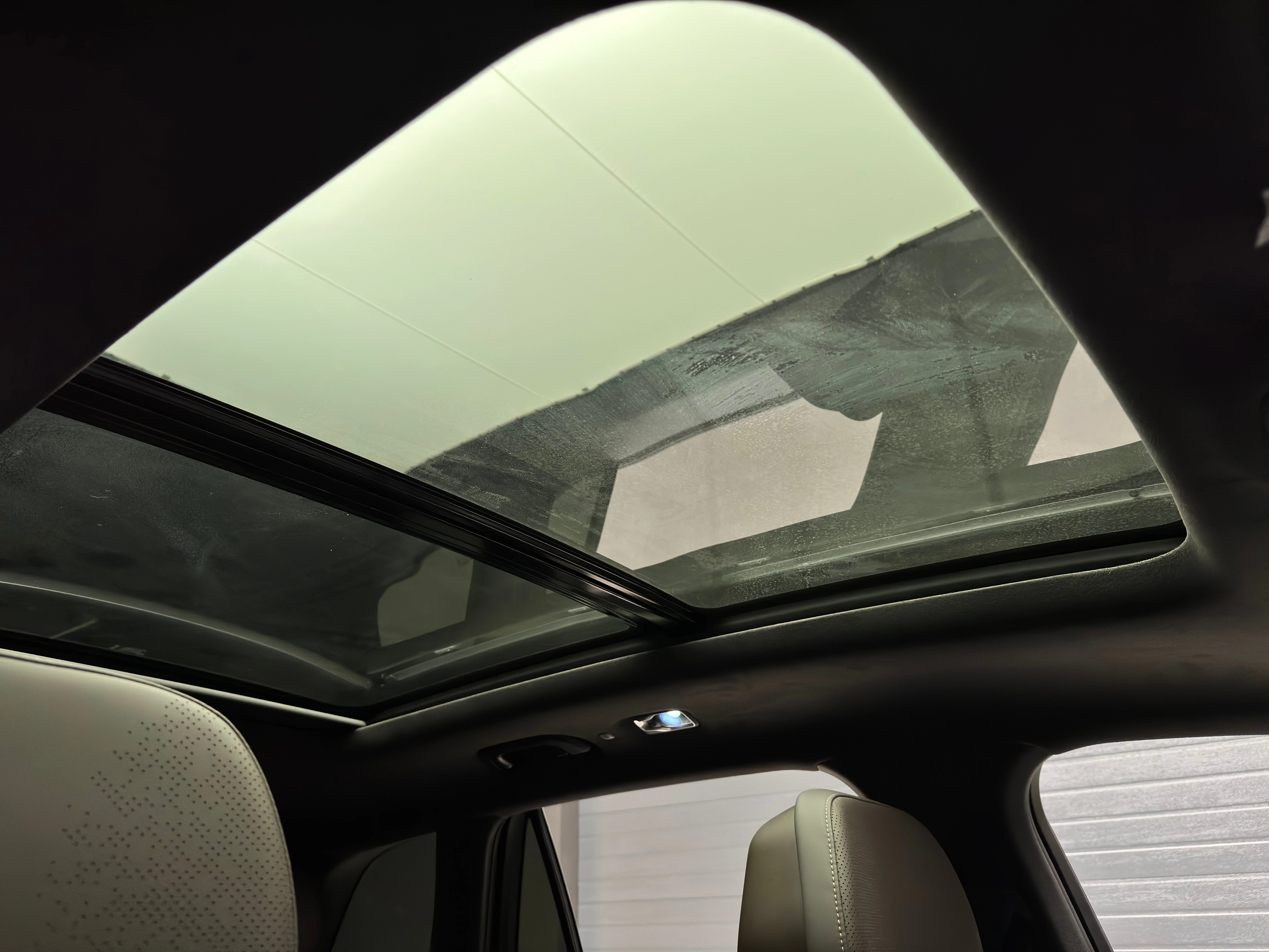 Geely Xingyue L 2025 24