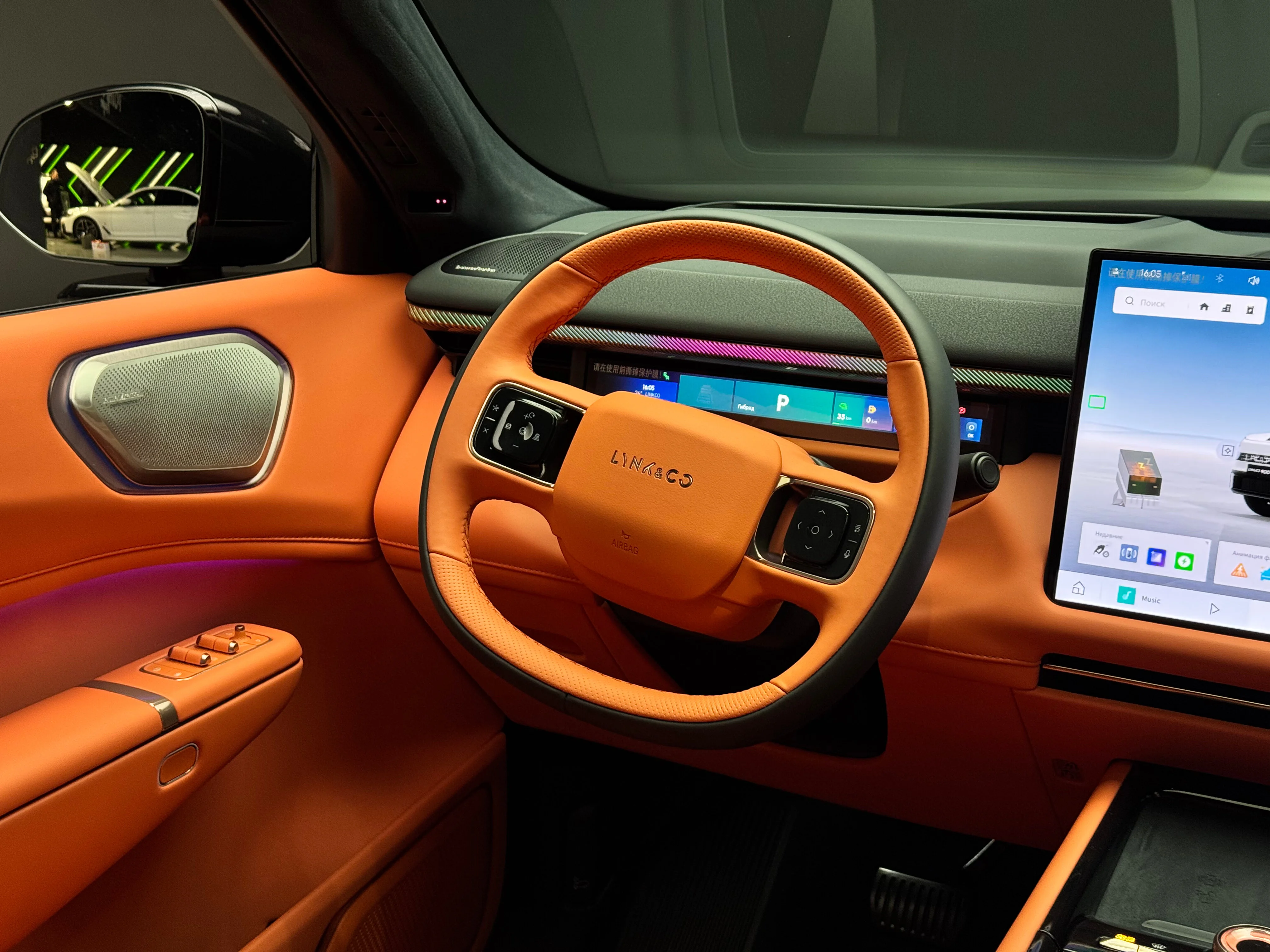 Lynk & Co 900 2025 10