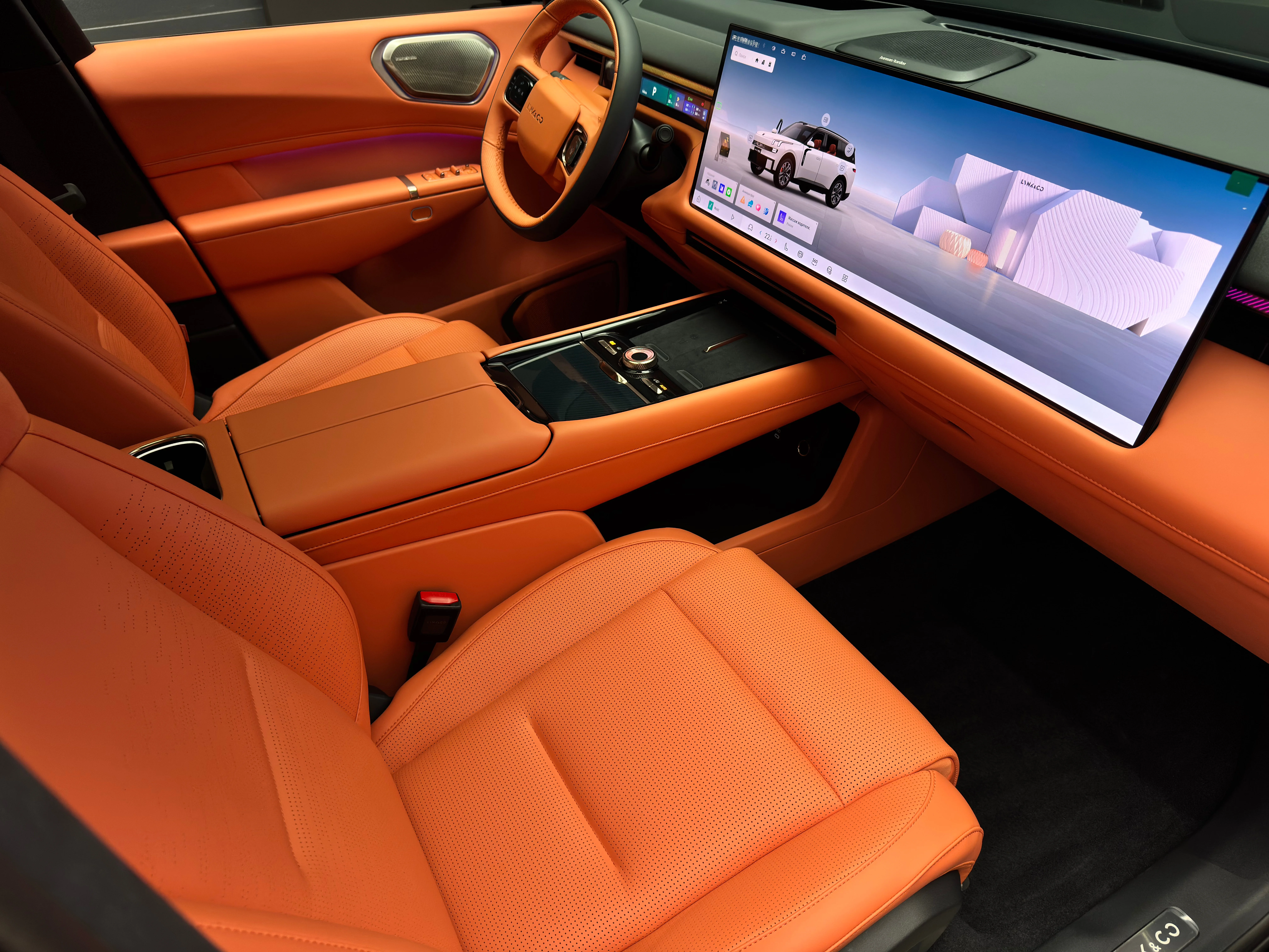 Lynk & Co 900 2025 24