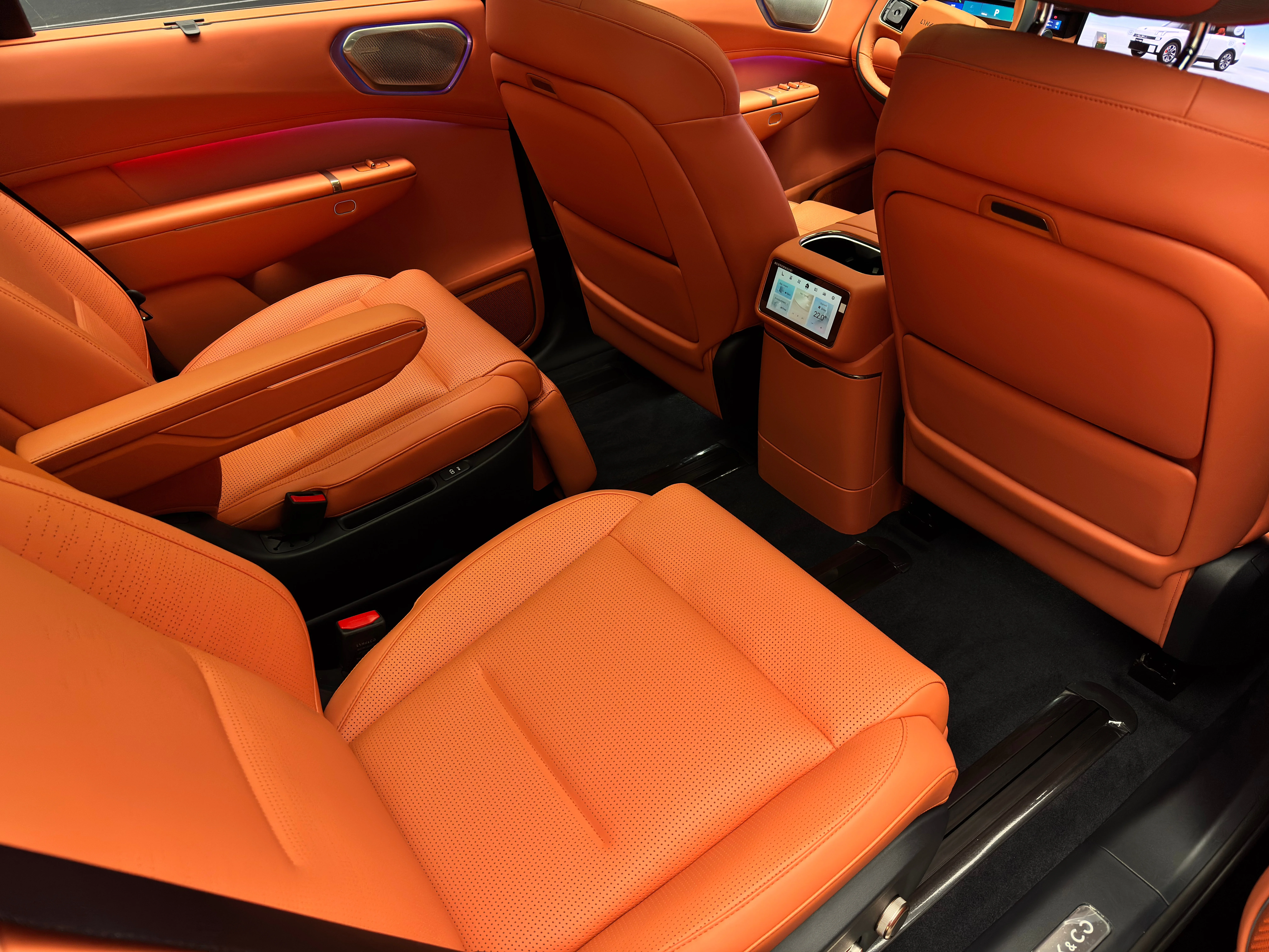 Lynk & Co 900 2025 20