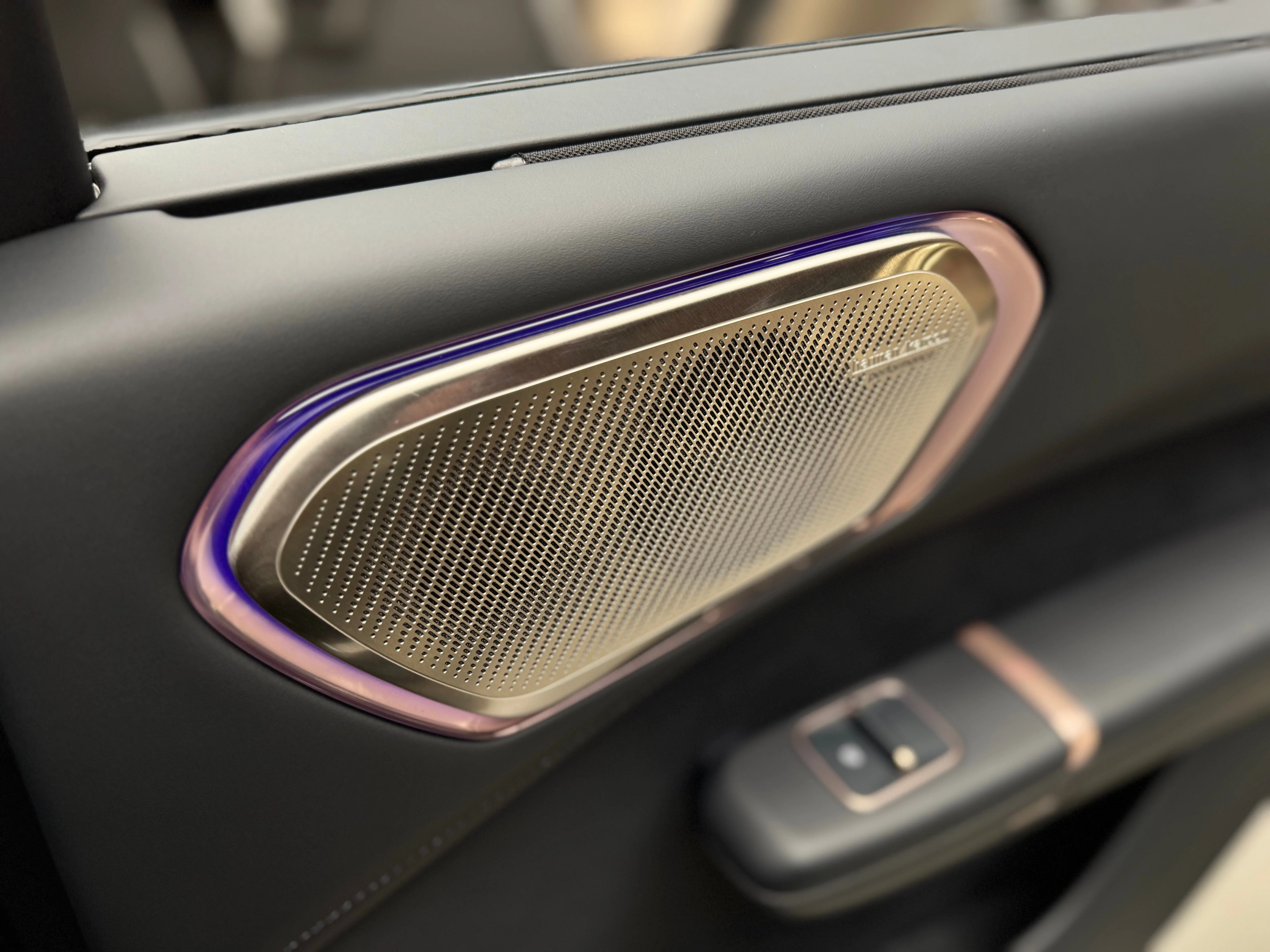 Lynk & Co 900 2025 24