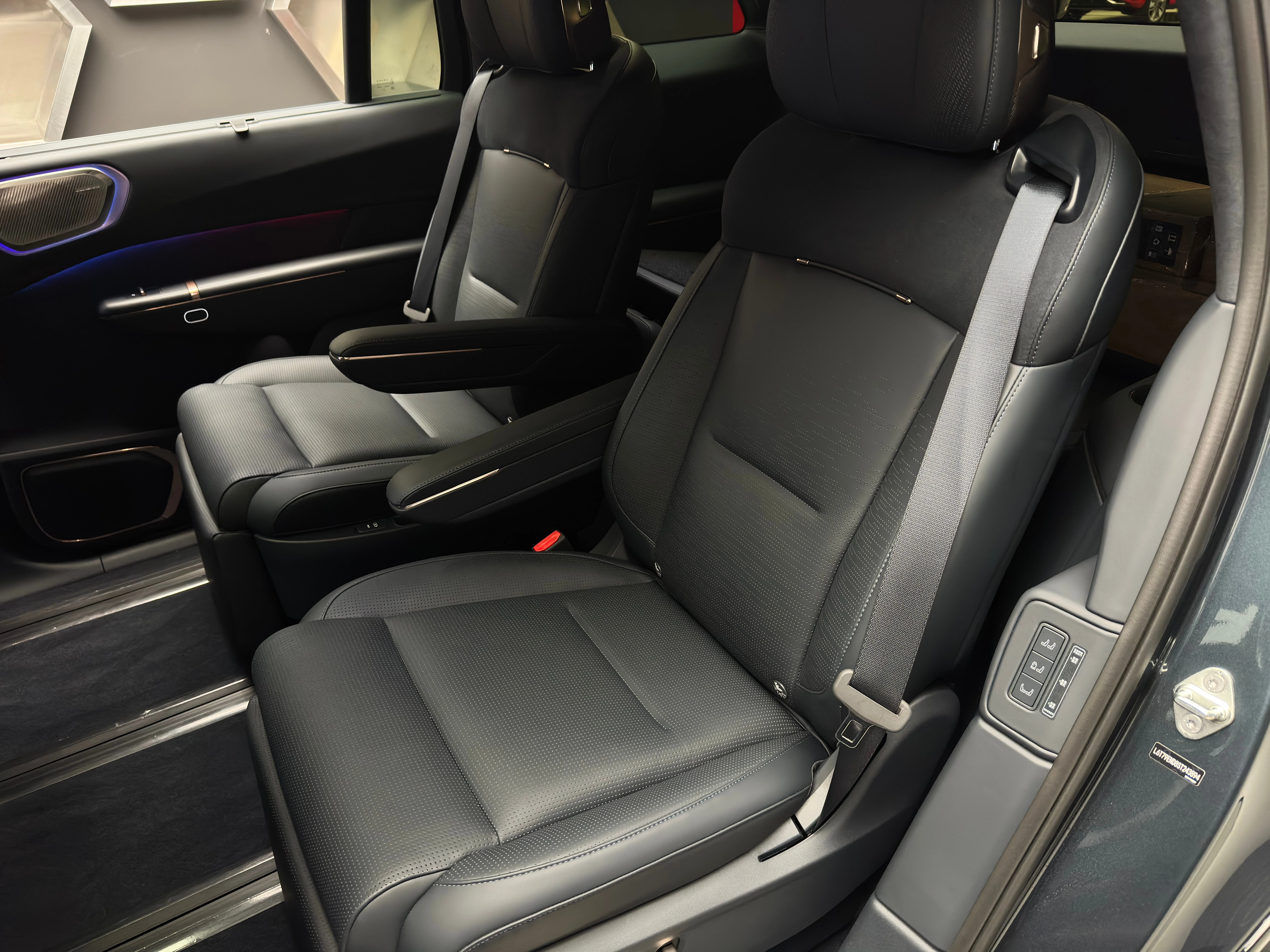 Lynk & Co 900 2025 20