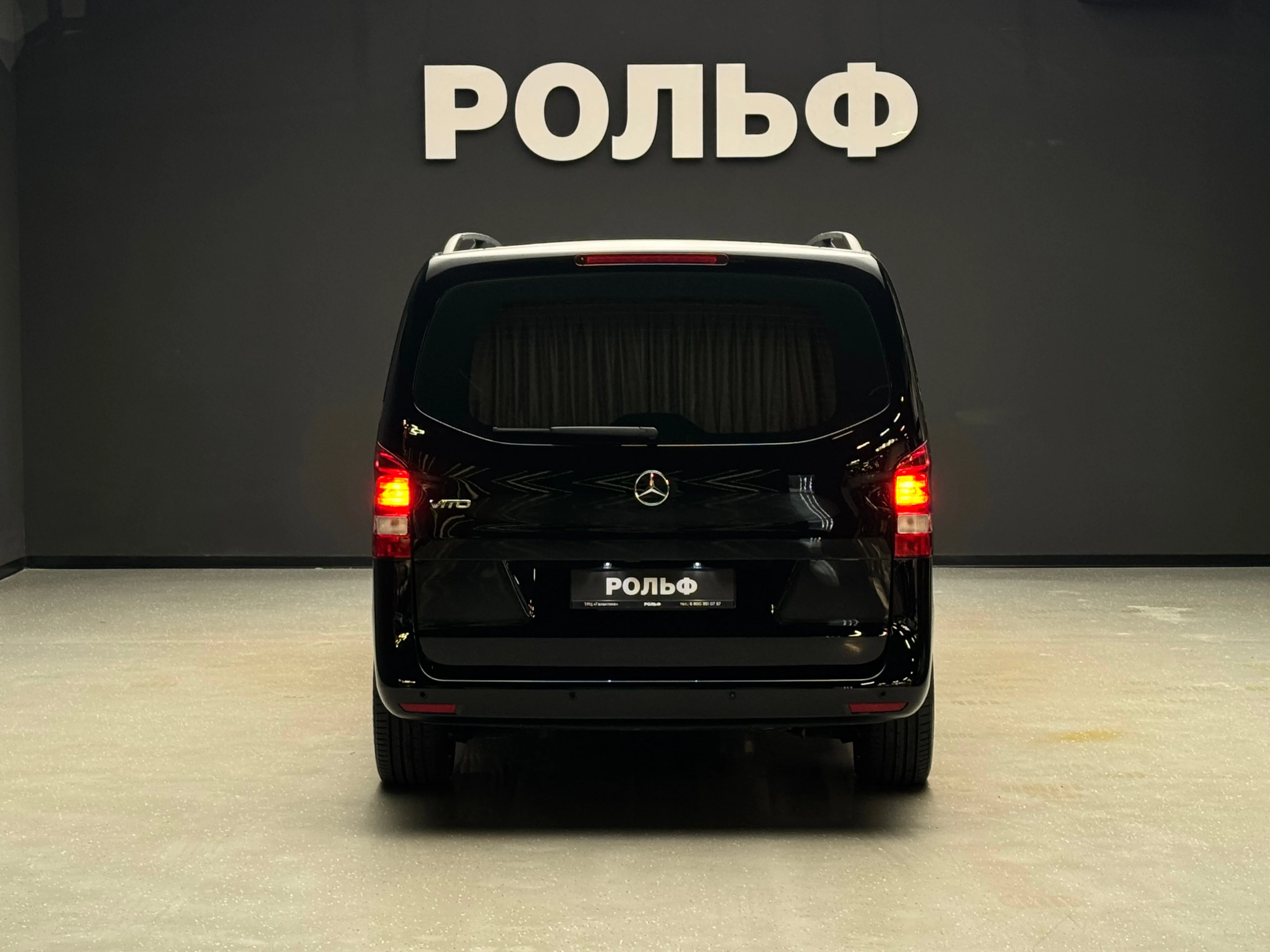 Mercedes-Benz V-класс 2025 4