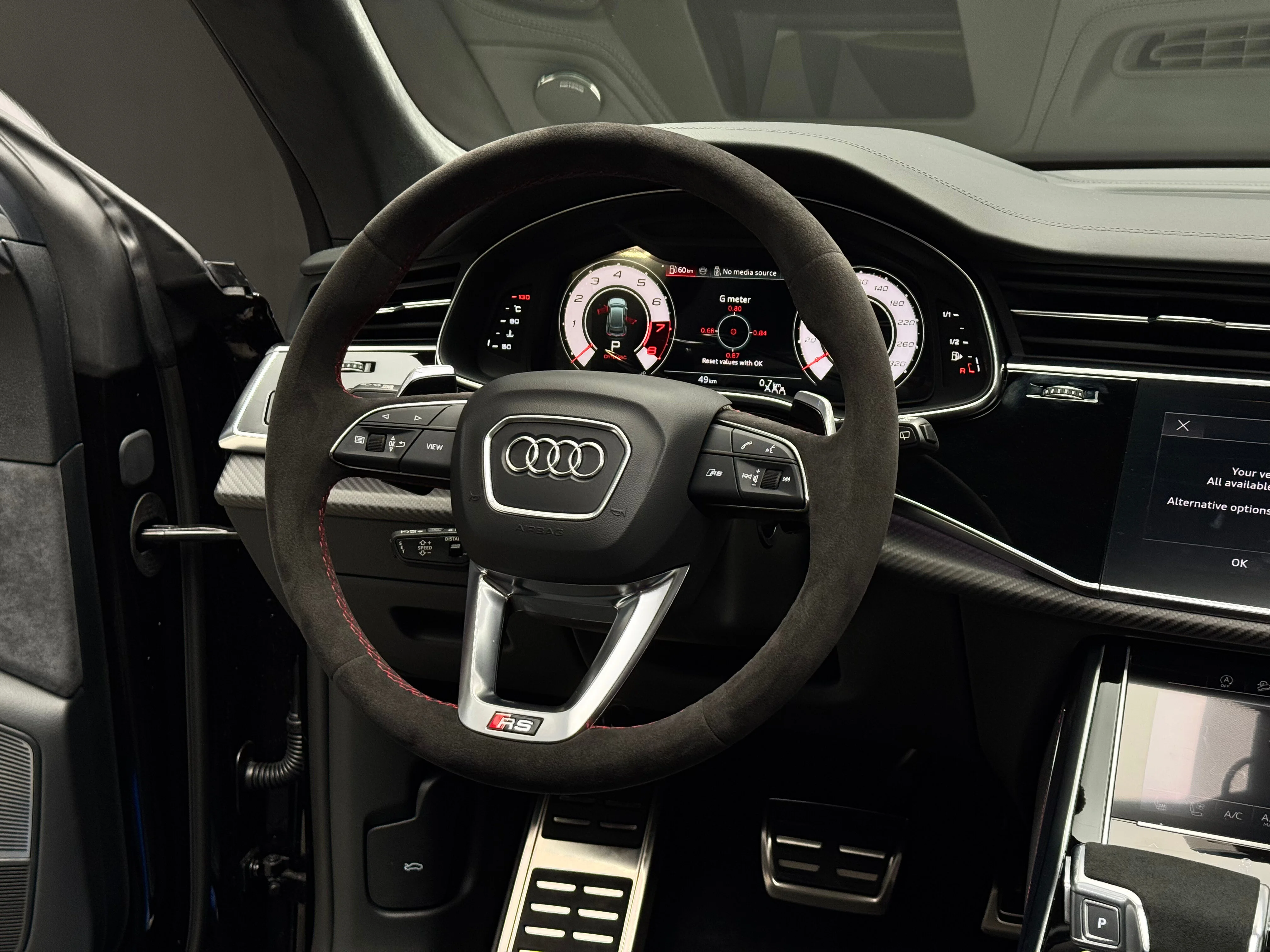 Audi RS Q8 2025 13