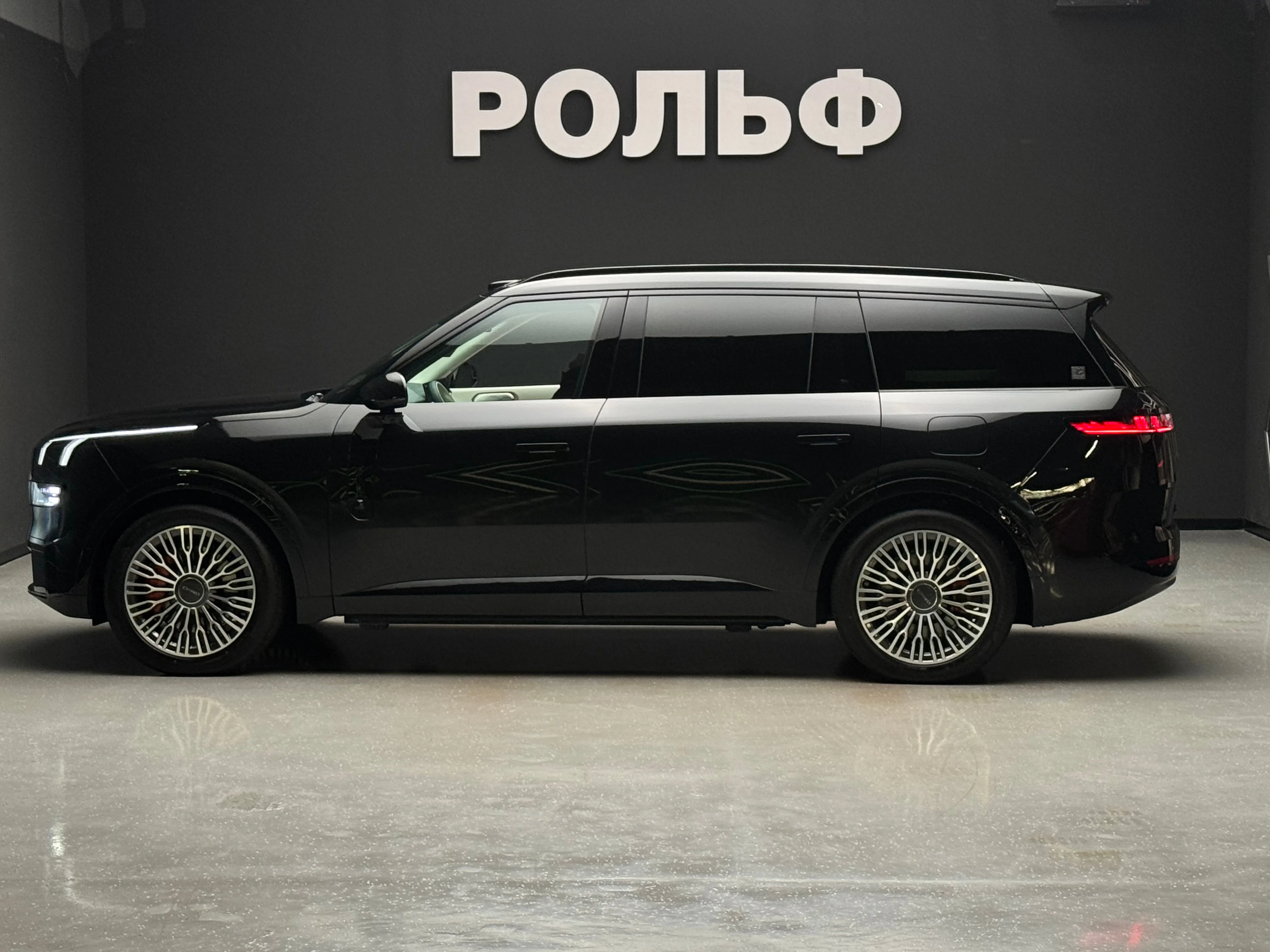 Lynk & Co 900 2025 6