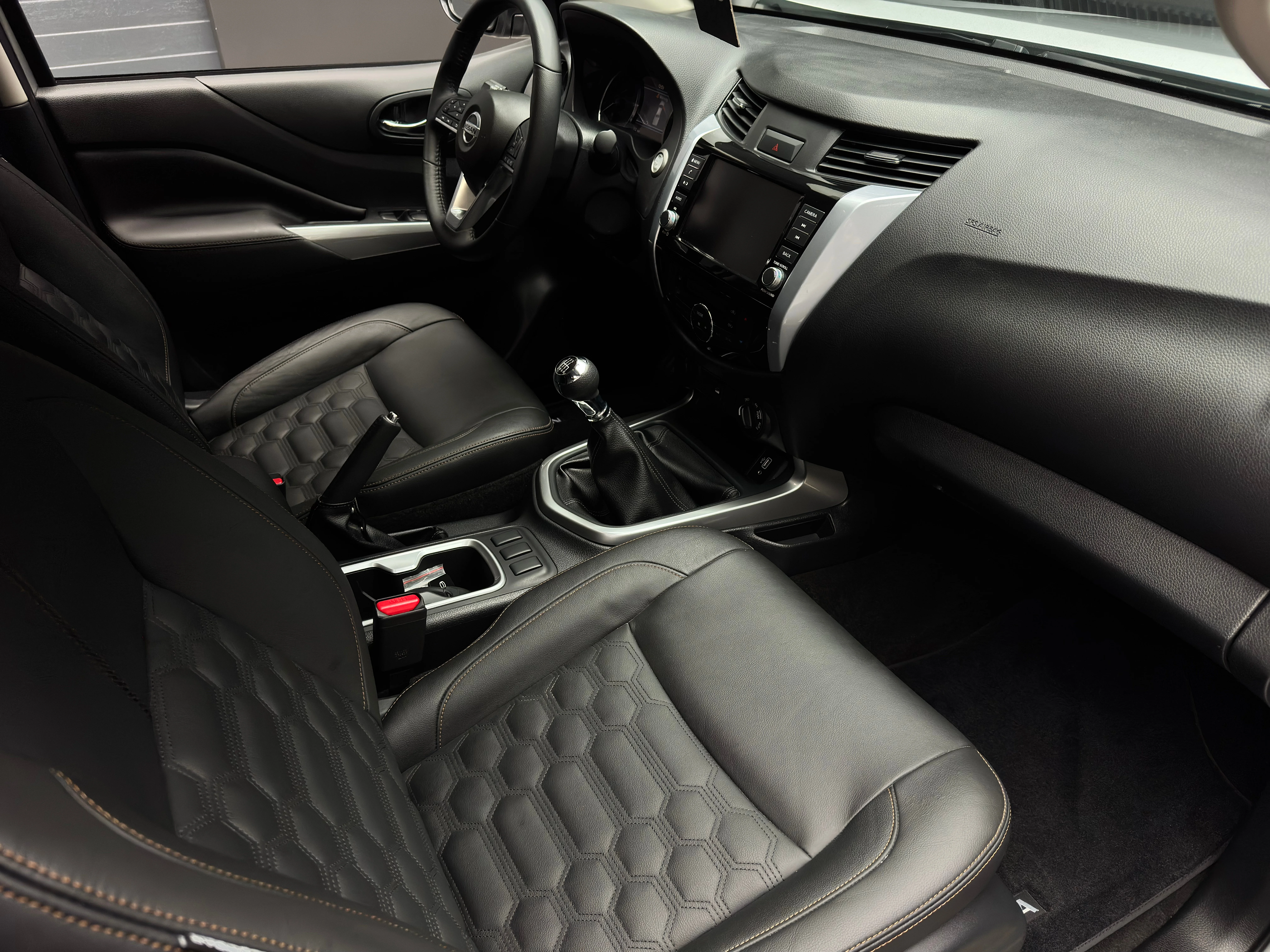 Nissan Navara 2024 15