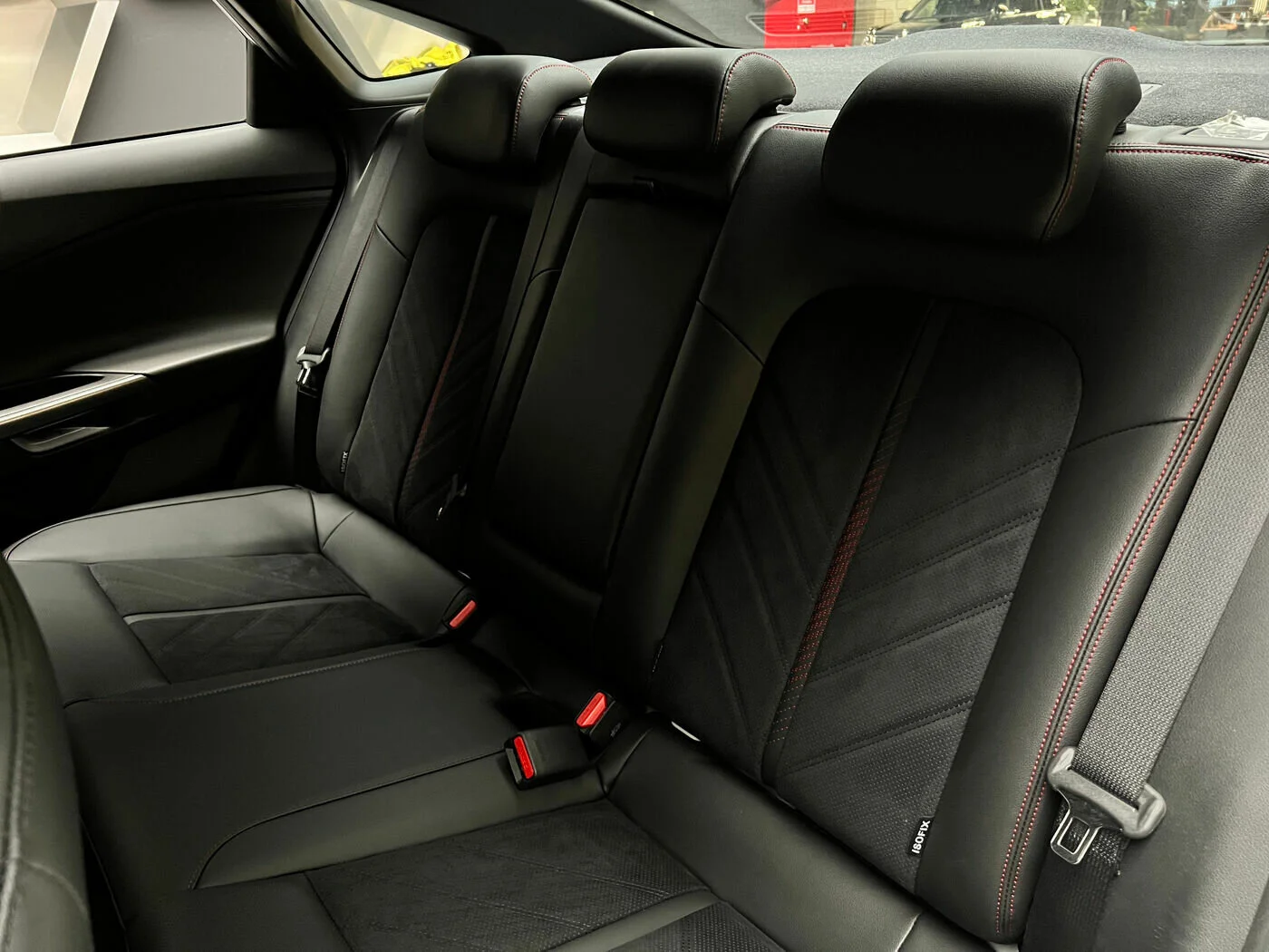 Hyundai Lafesta 2025 24