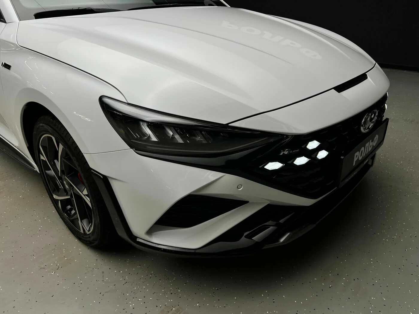 Hyundai Lafesta 2025 8