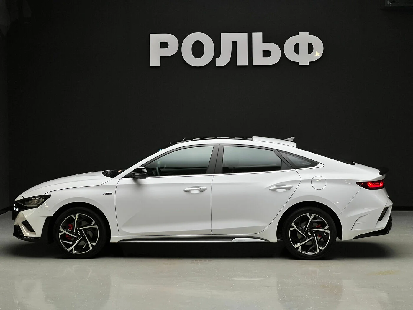 Hyundai Lafesta 2025 6