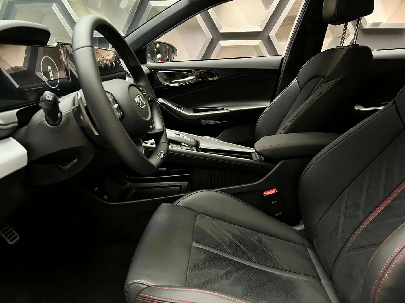 Hyundai Lafesta 2025 15