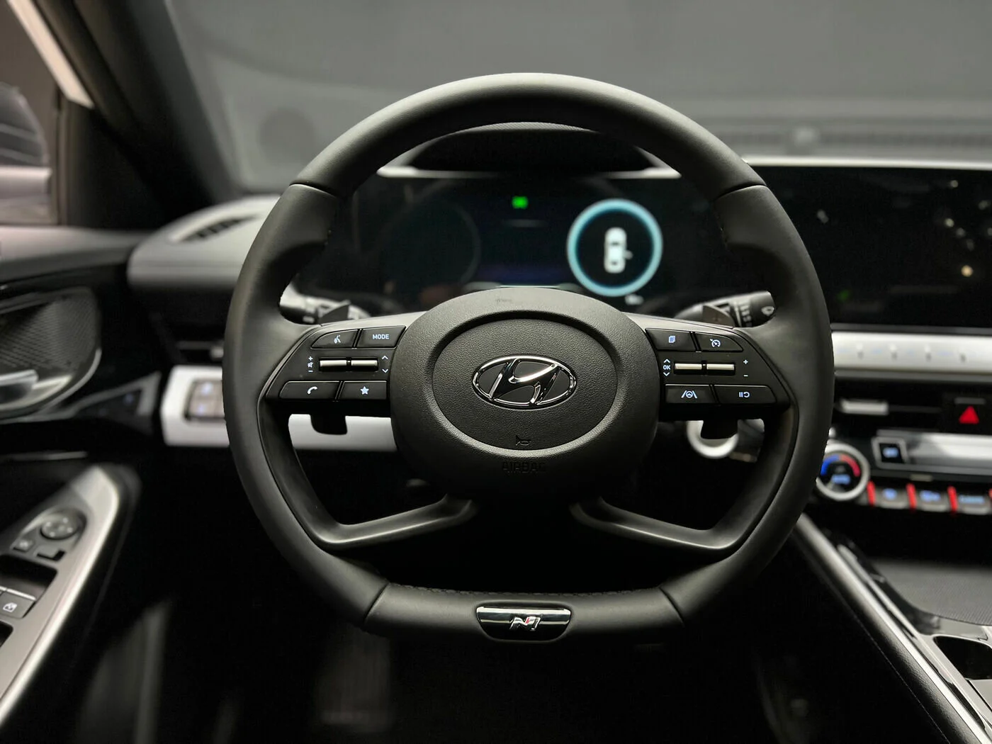 Hyundai Lafesta 2025 13