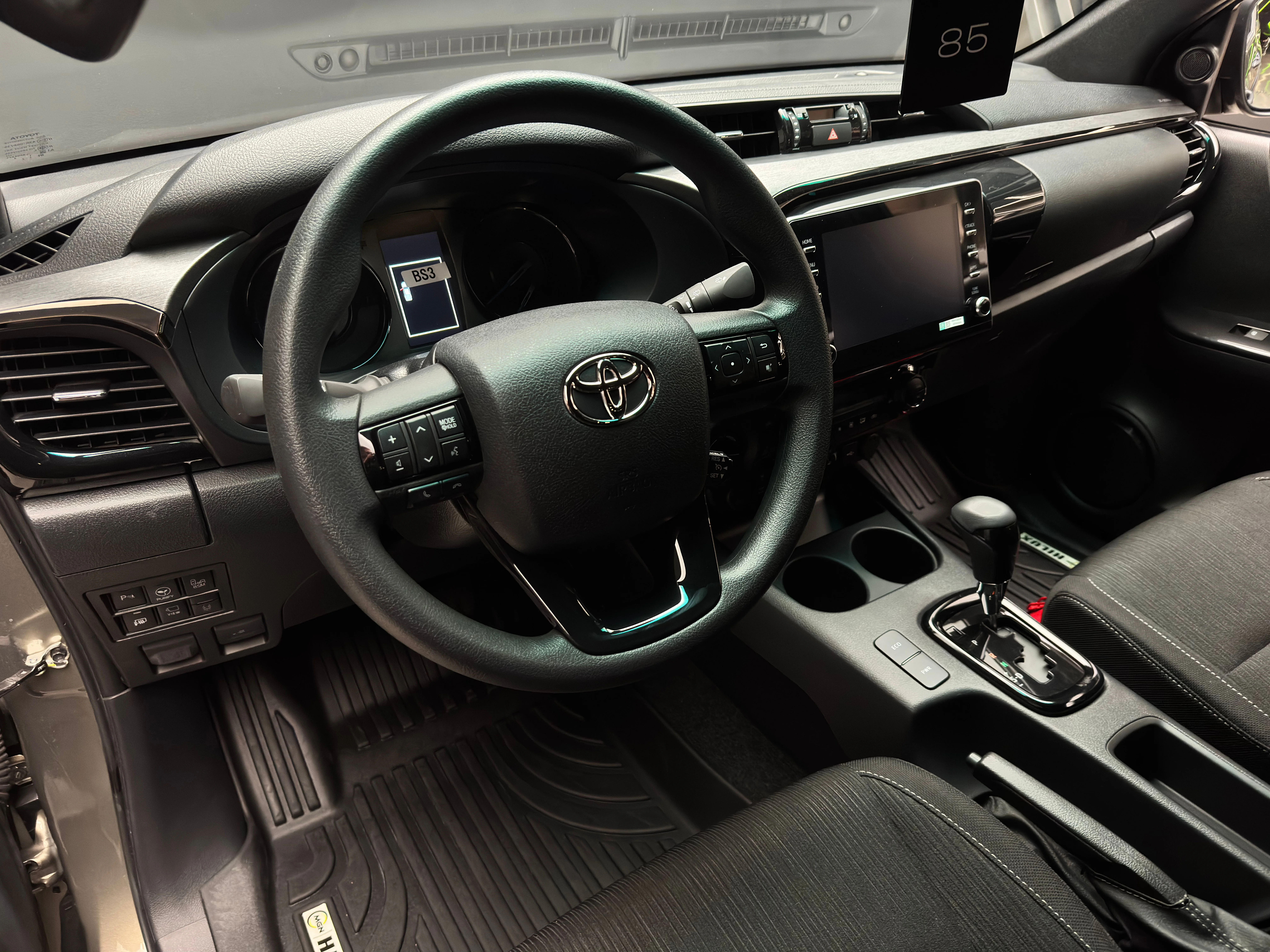 Toyota Hilux 2025 12