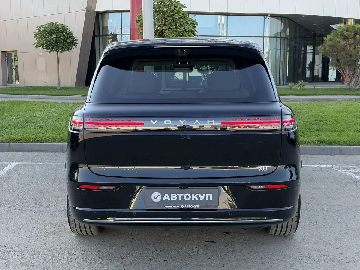 VOYAH Taishan X8, 2026
