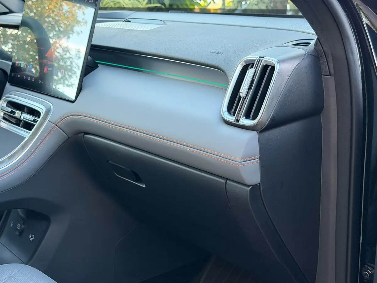 Geely Galaxy M7, 2026