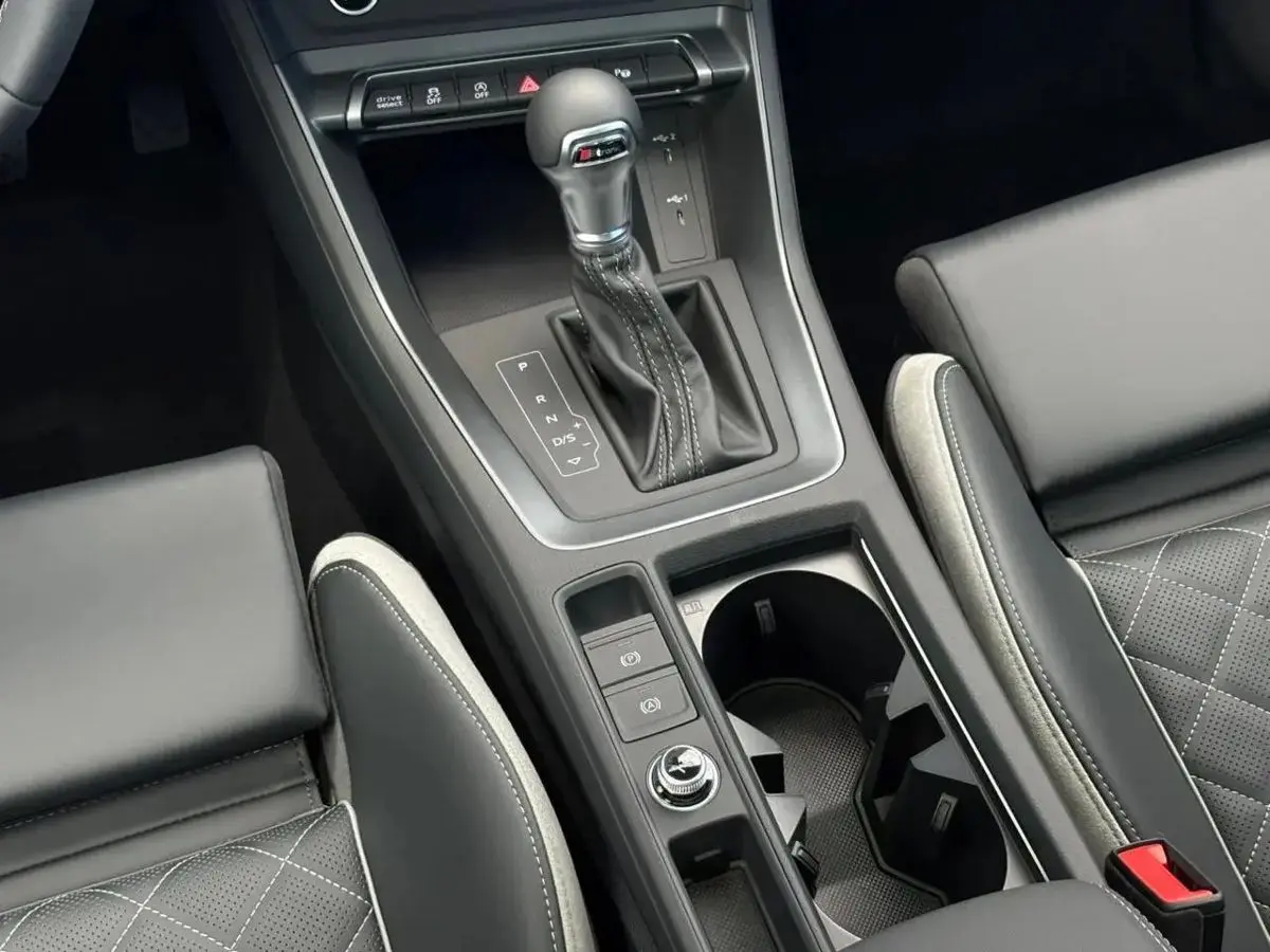 Audi Q3, 2026