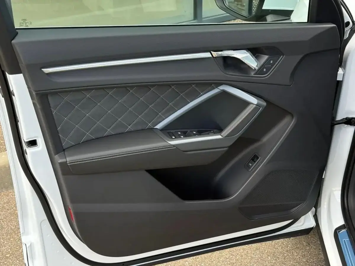 Audi Q3, 2026