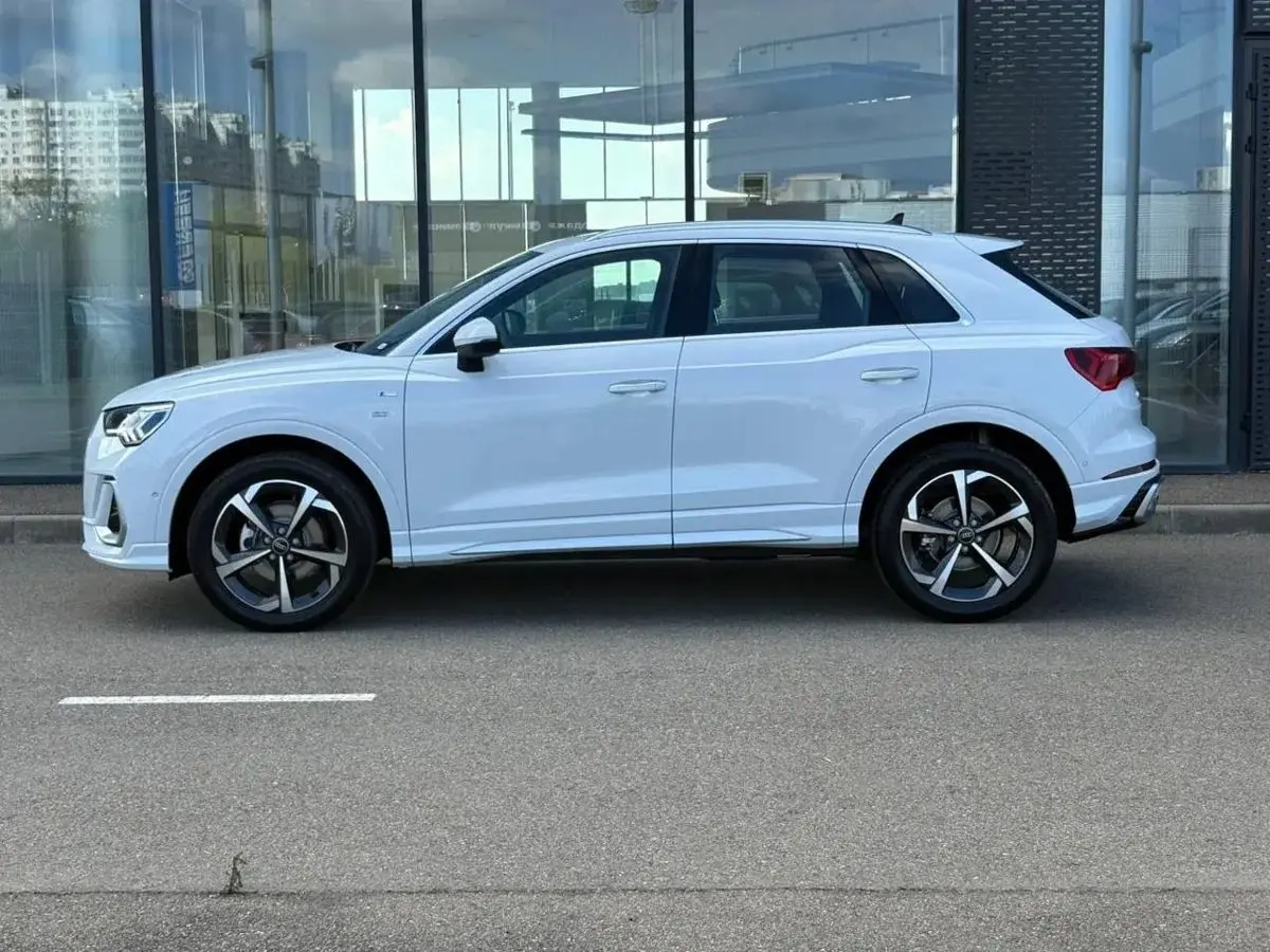 Audi Q3, 2026