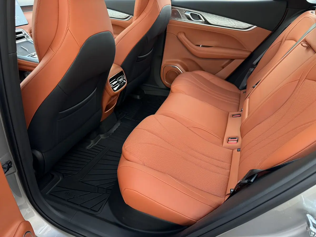 Geely Galaxy M7, 2026