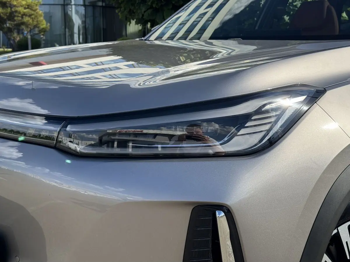 Geely Galaxy M7, 2026