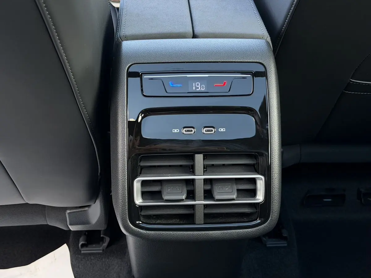 Volkswagen Tiguan, 2026