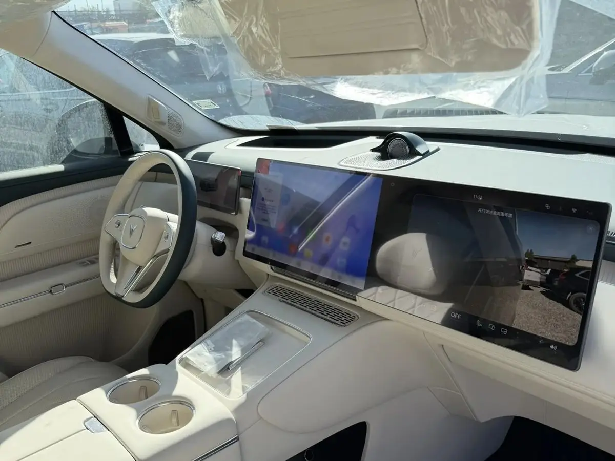 VOYAH Taishan X8, 2026