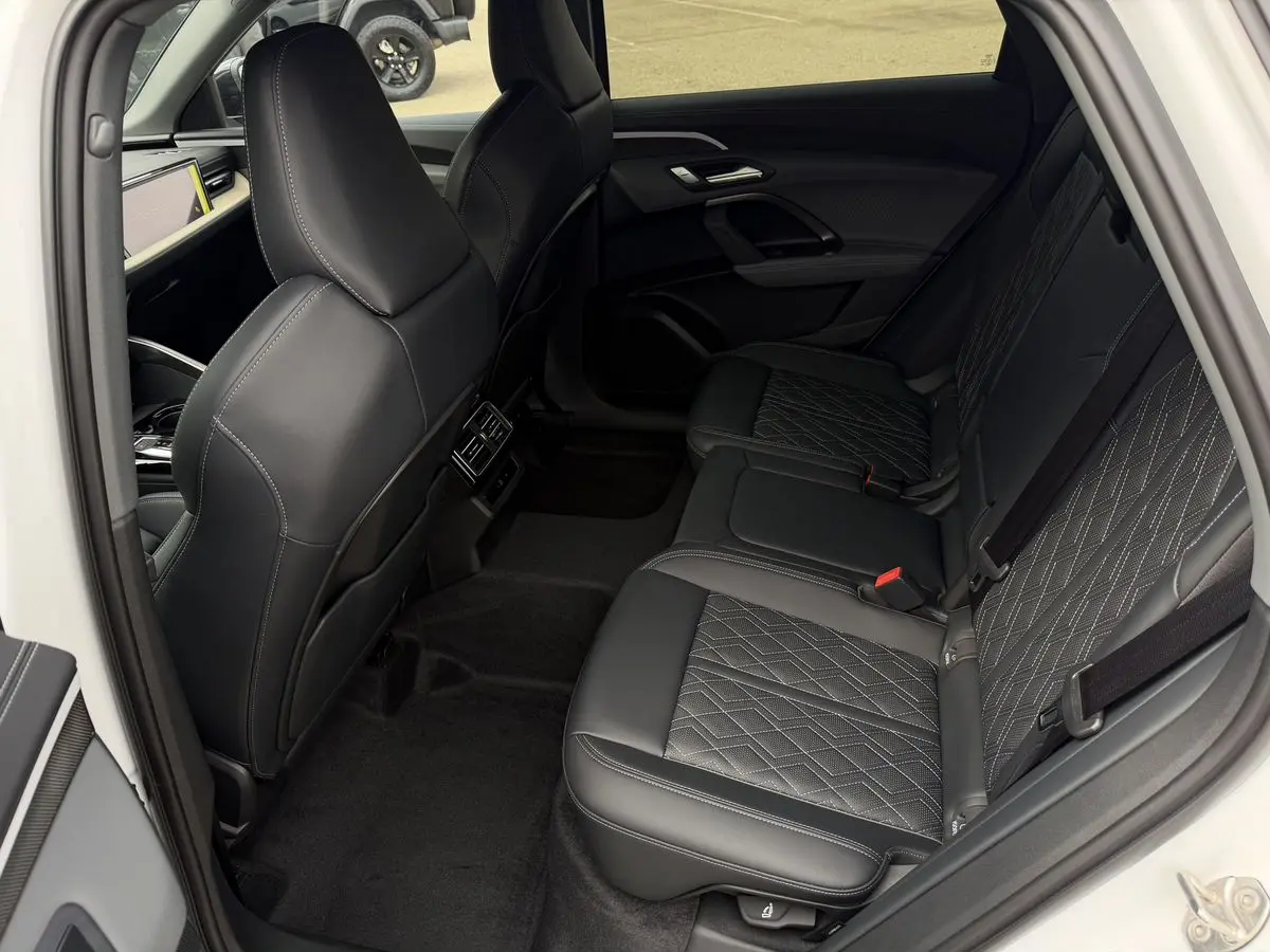 Audi Q5, 2026