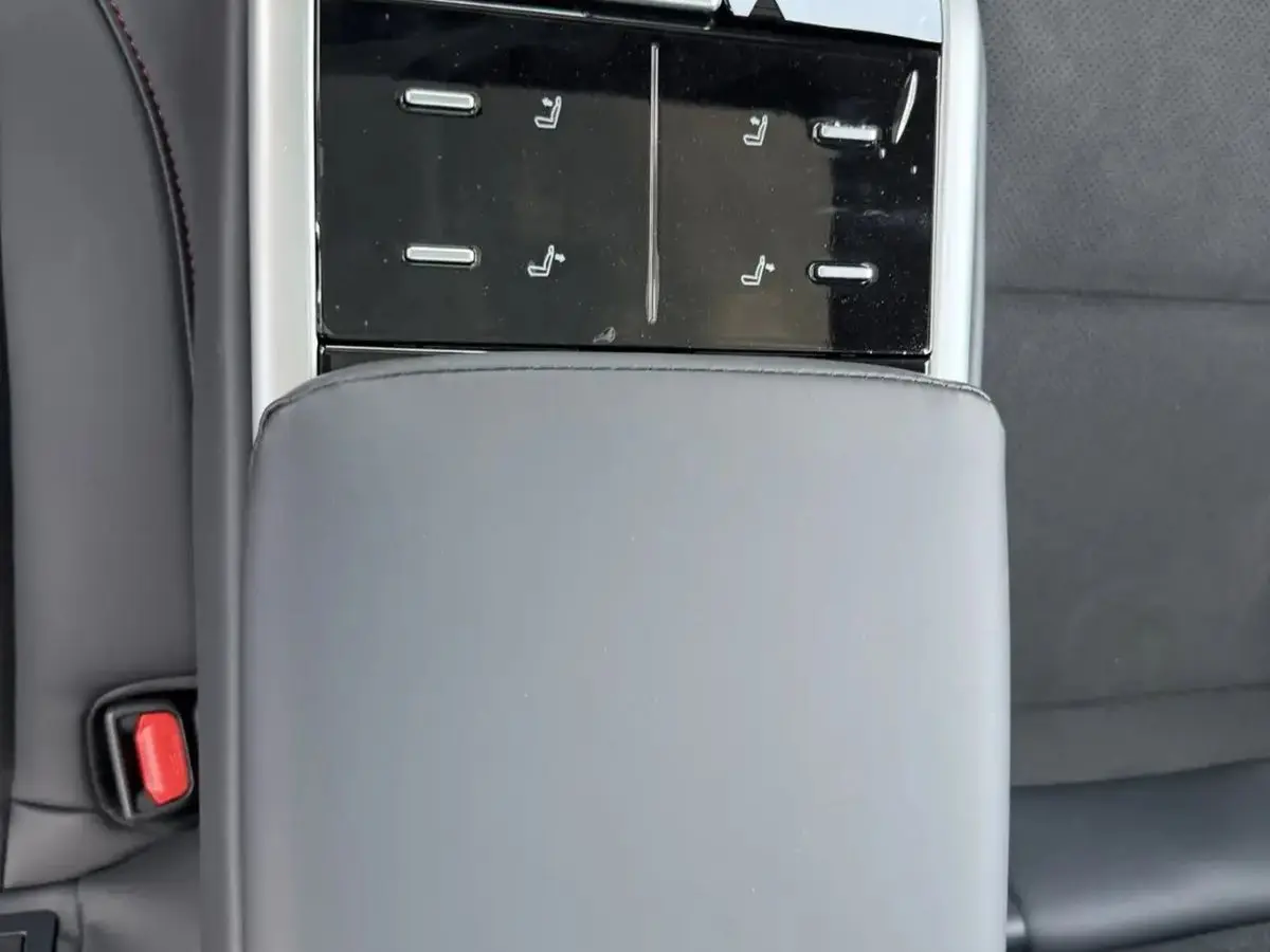 Toyota Camry, 2026