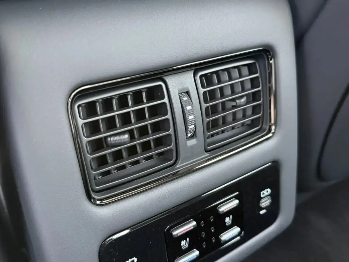 Toyota Camry, 2026