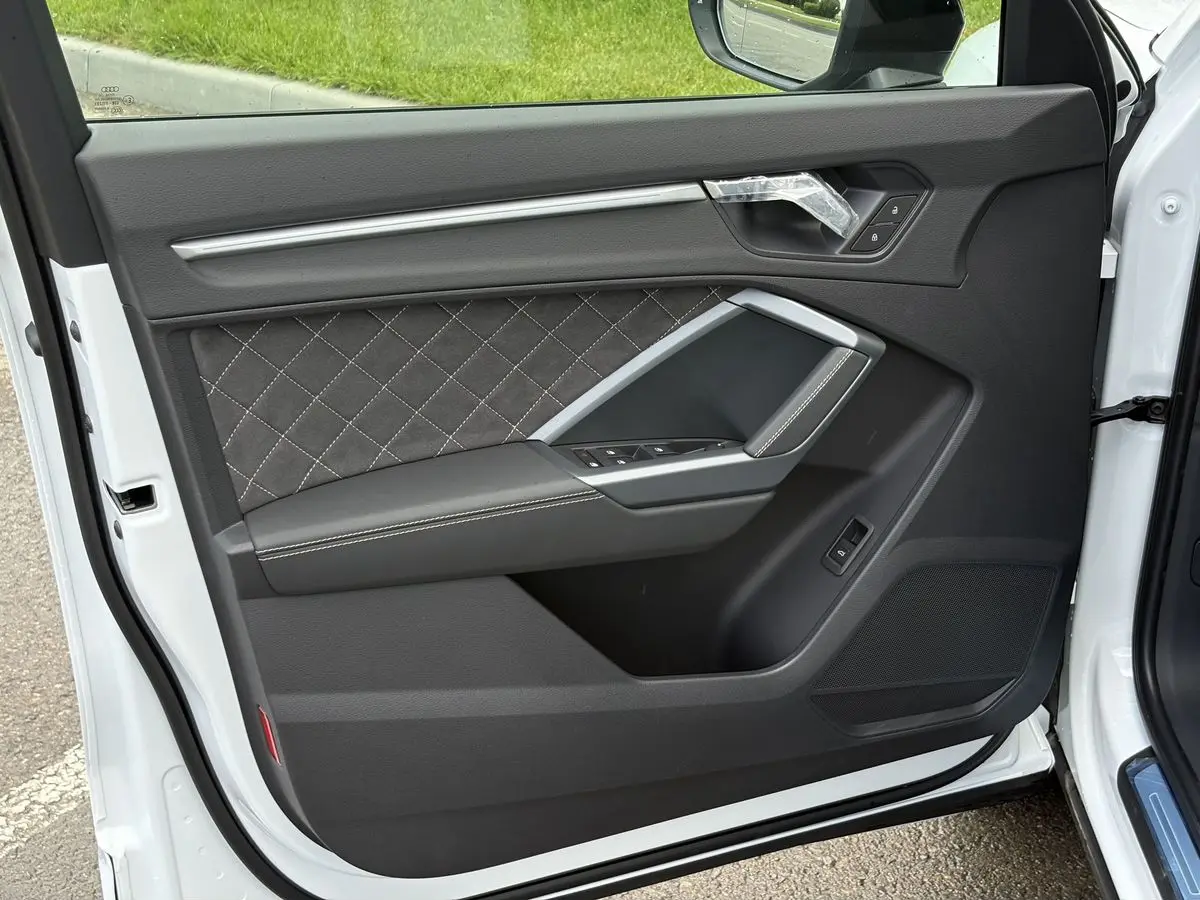 Audi Q3, 2026