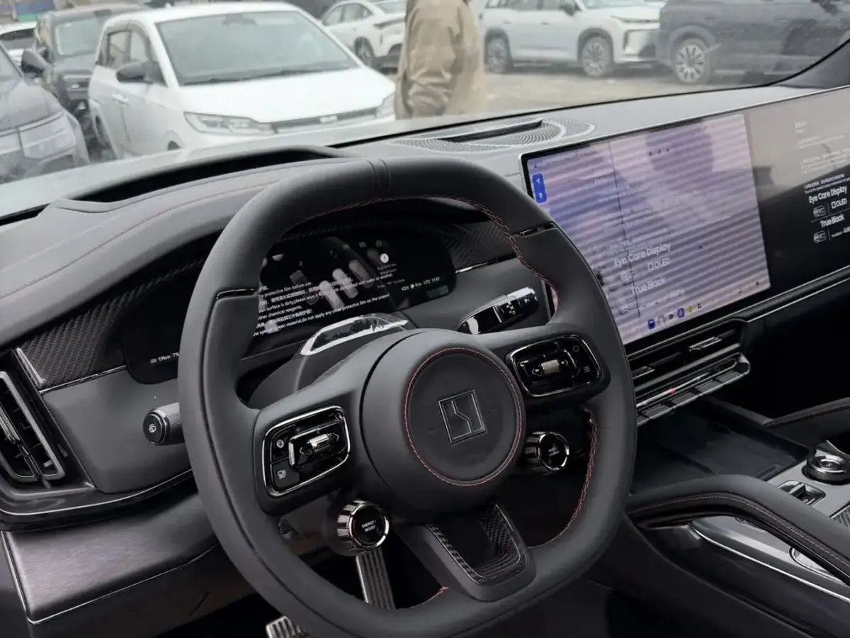 ZEEKR 8X, 2026