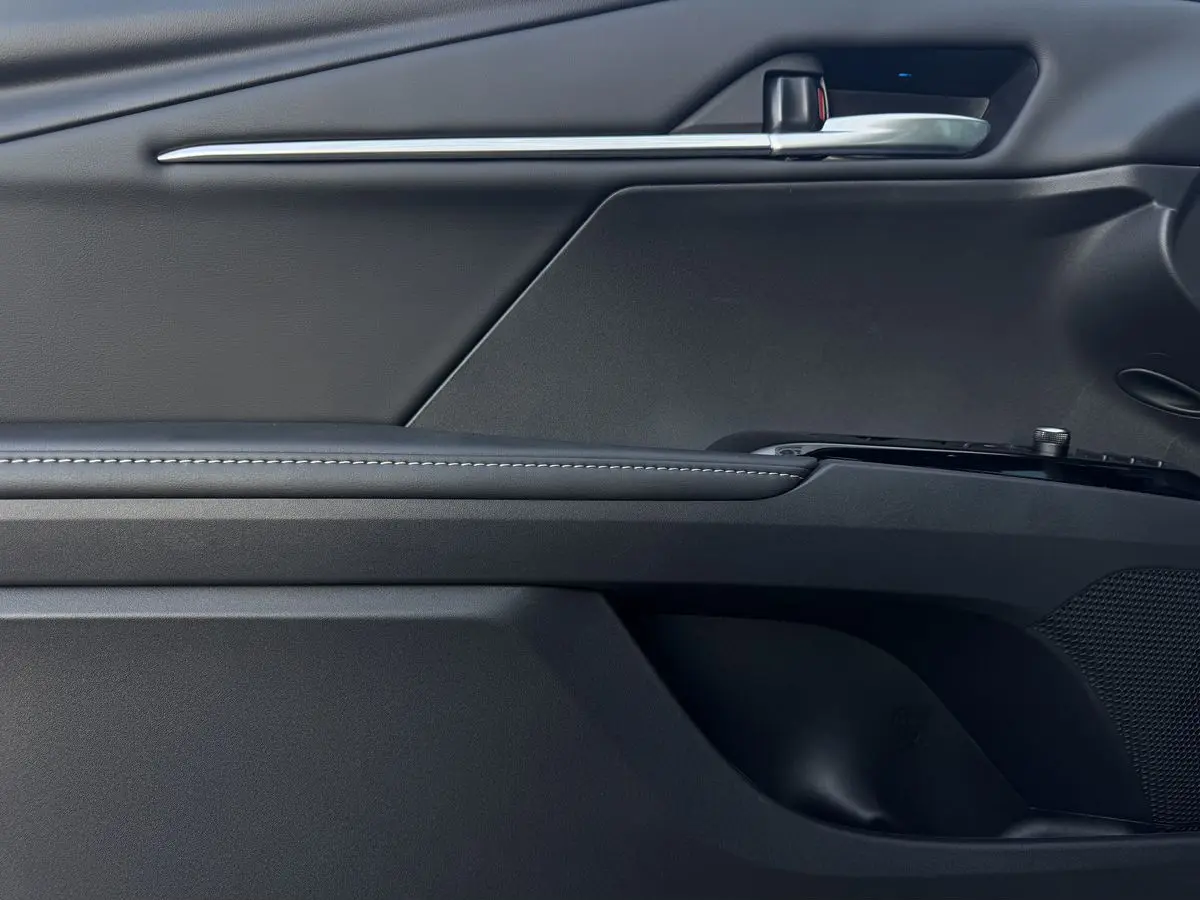 Toyota Camry, 2026