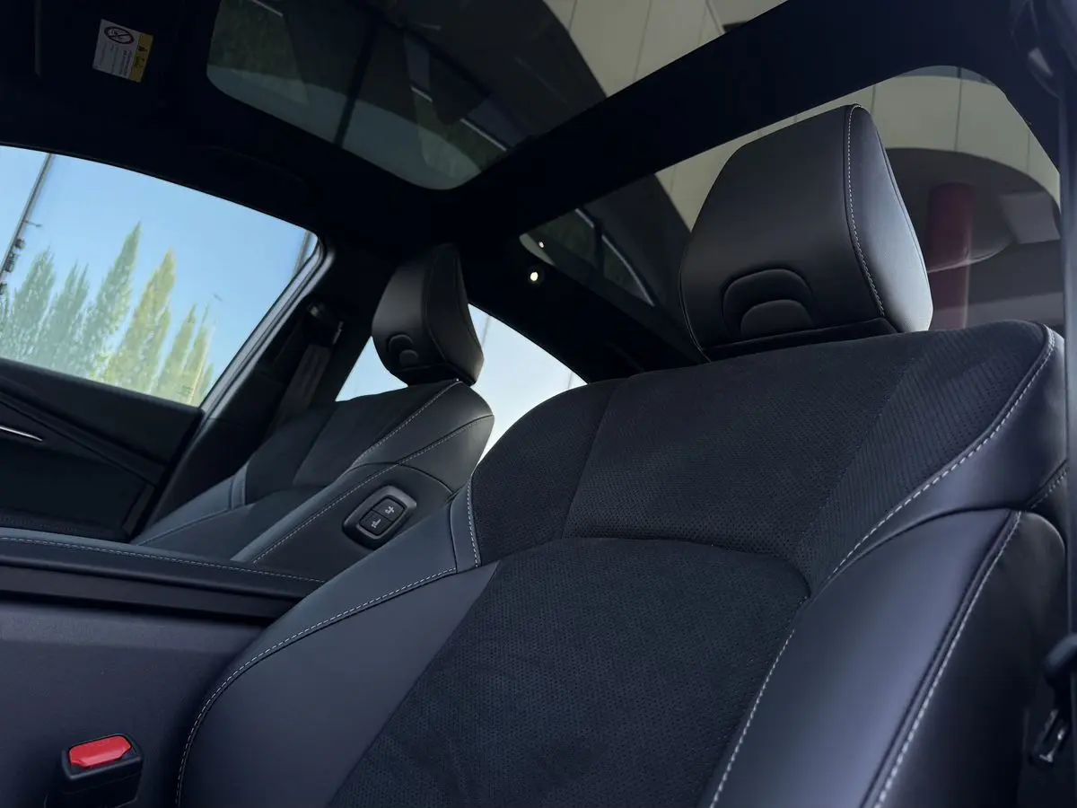 Toyota Camry, 2026
