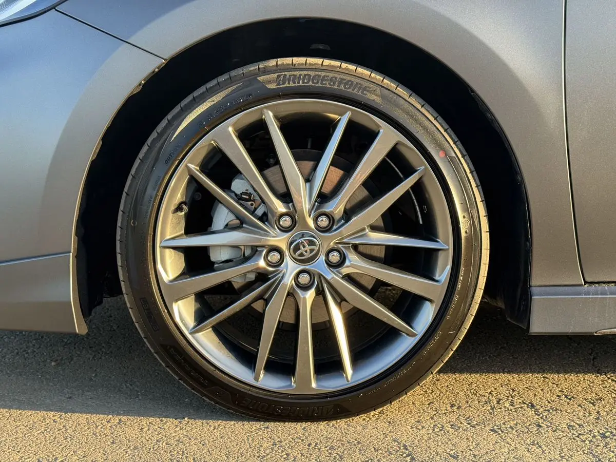 Toyota Camry, 2026