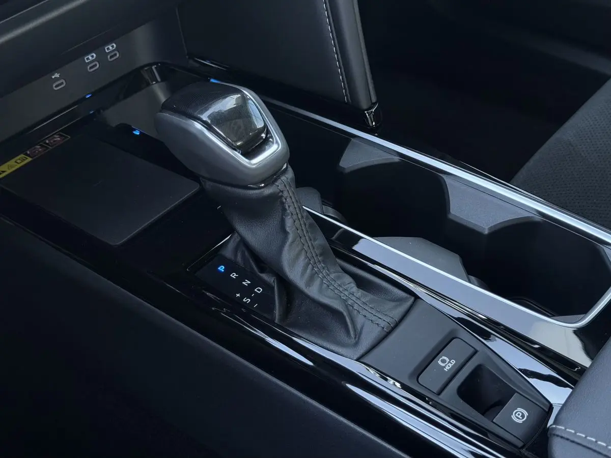 Toyota Camry, 2026